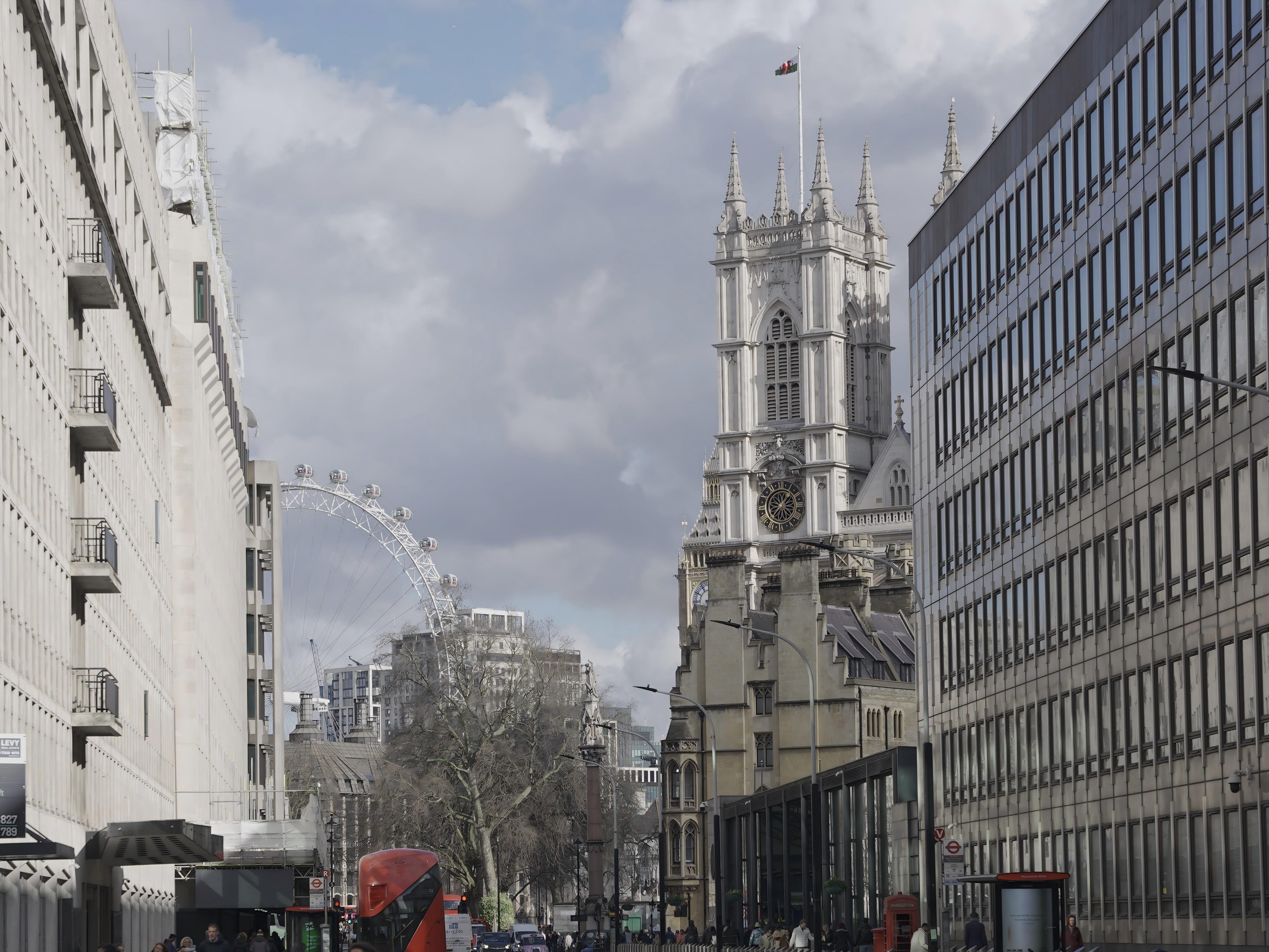 藍莎集團 - 英國樓盤、英國物業代理 | 英國買樓置業一站式服務