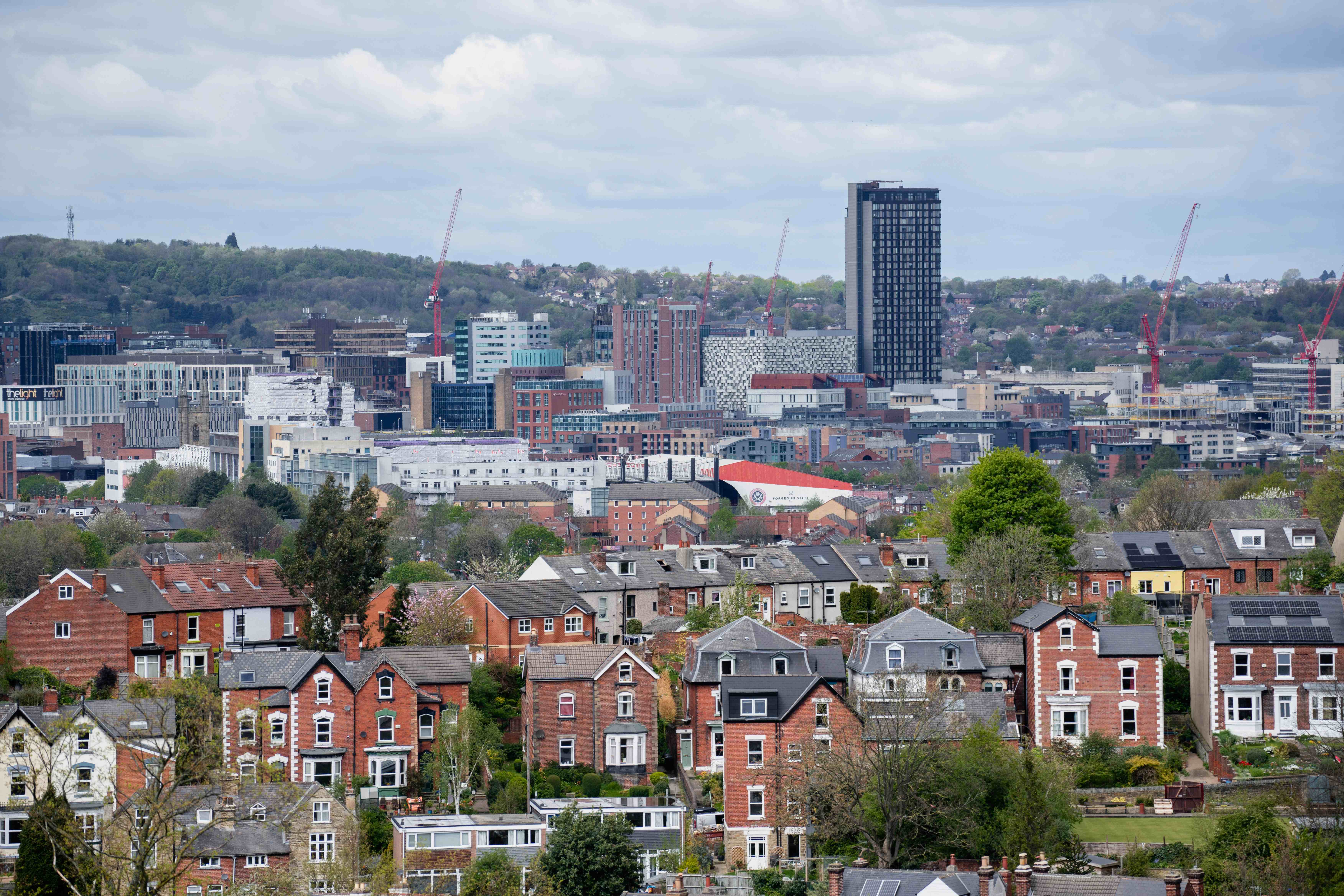 當下的英國，頗有成為「亂世佳人」之勢