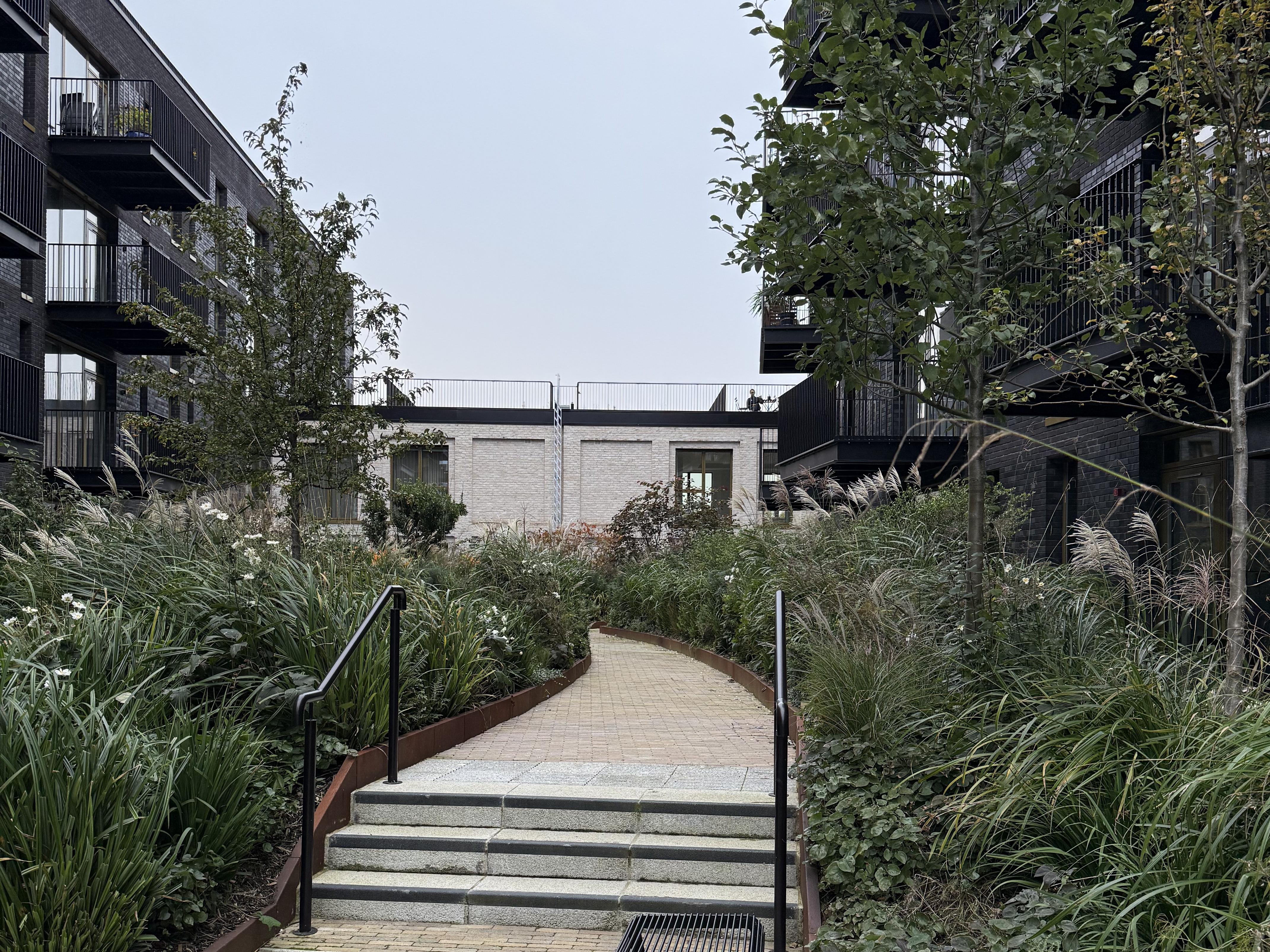 Sterling's Stable Interest Rates Trigger Chain Reactions: American Buyers Flood London's Property Market, UK Universities Clamp Down on Application Fraud