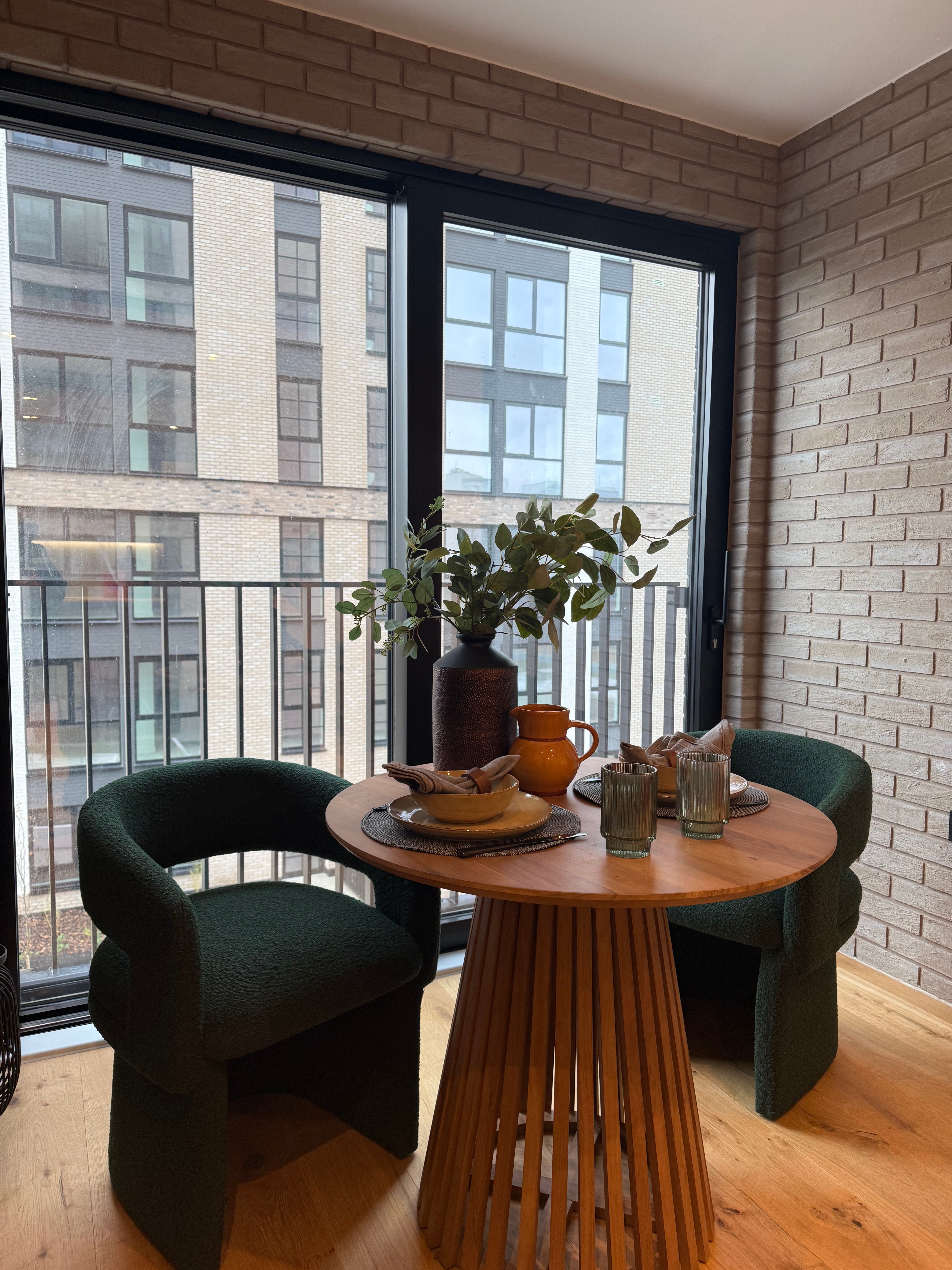 藍莎集團 | 英國置產一站式服務