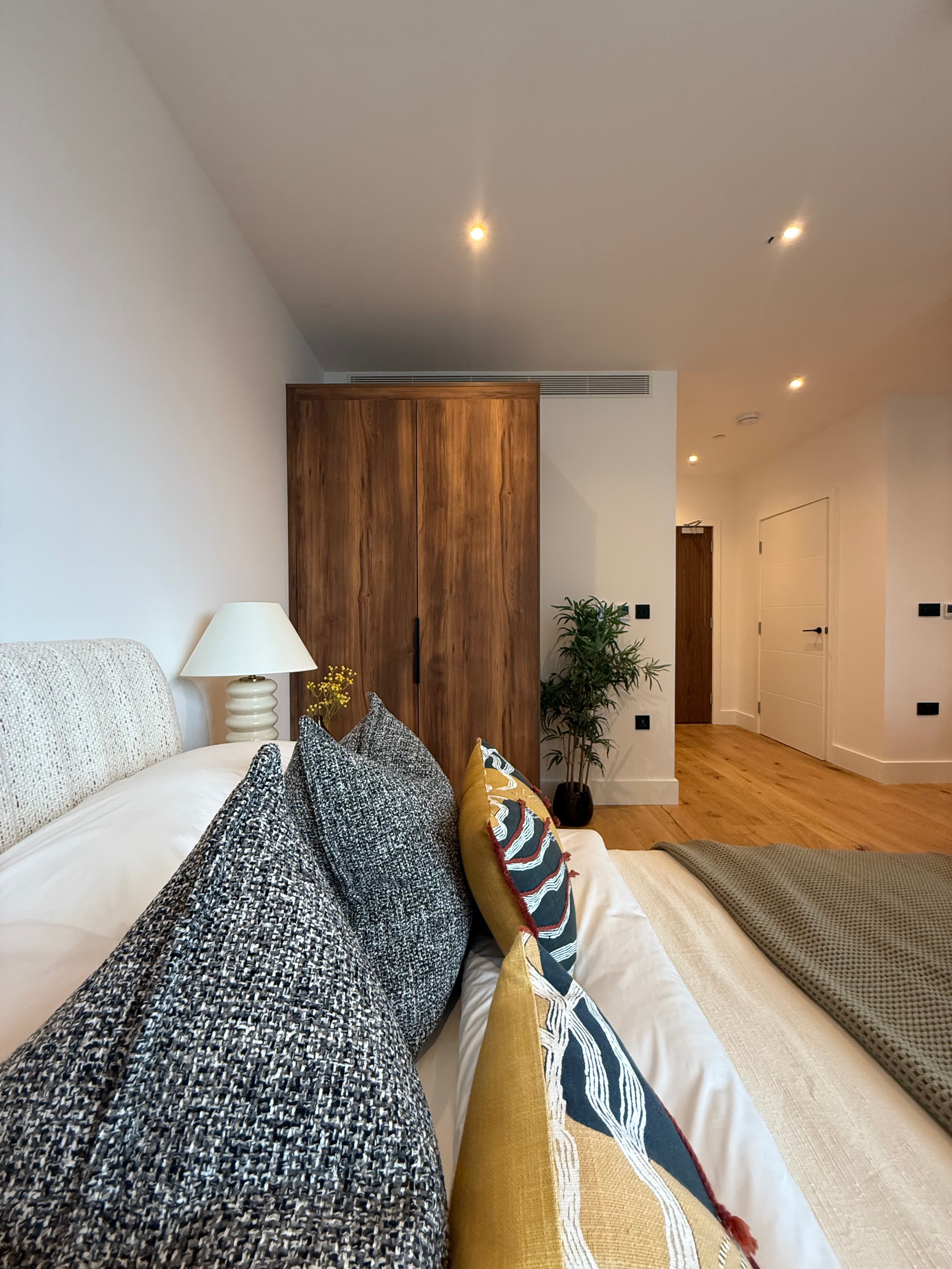 藍莎集團 | 英國置產一站式服務