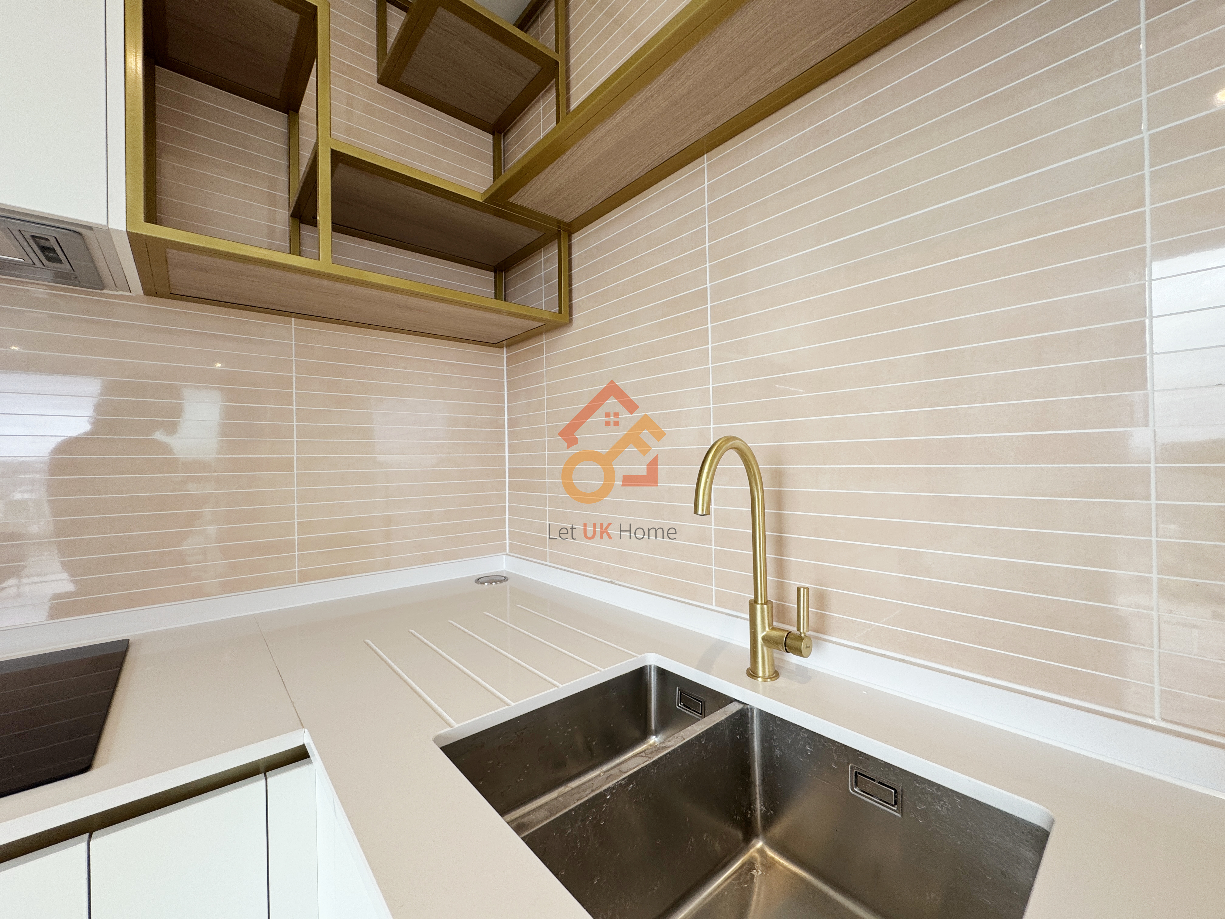 藍莎集團 - 英國樓盤、英國物業代理 | 英國買樓置業一站式服務