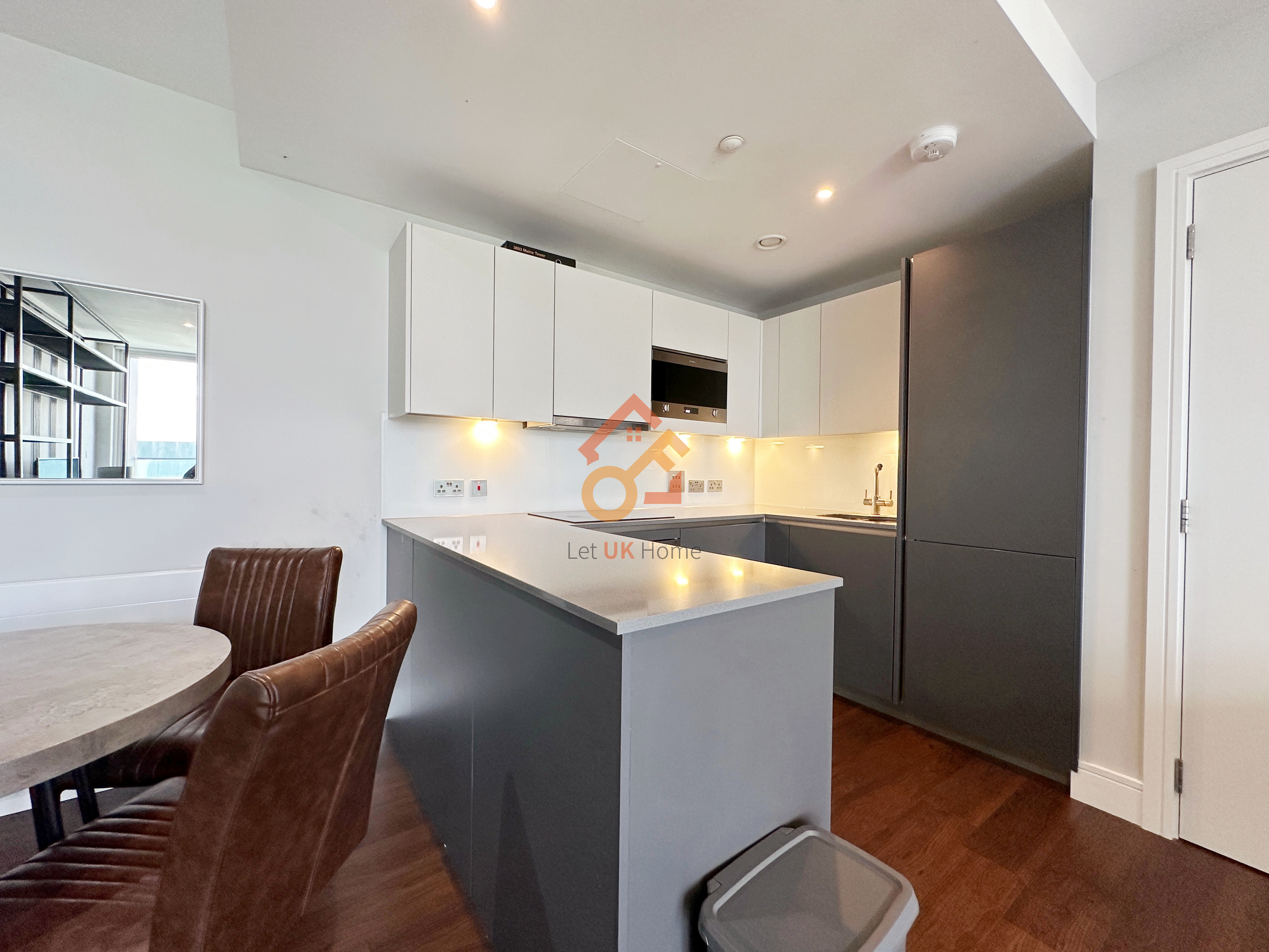 伦敦Canary Wharf·1房1卫·Harbour Central 房源图片