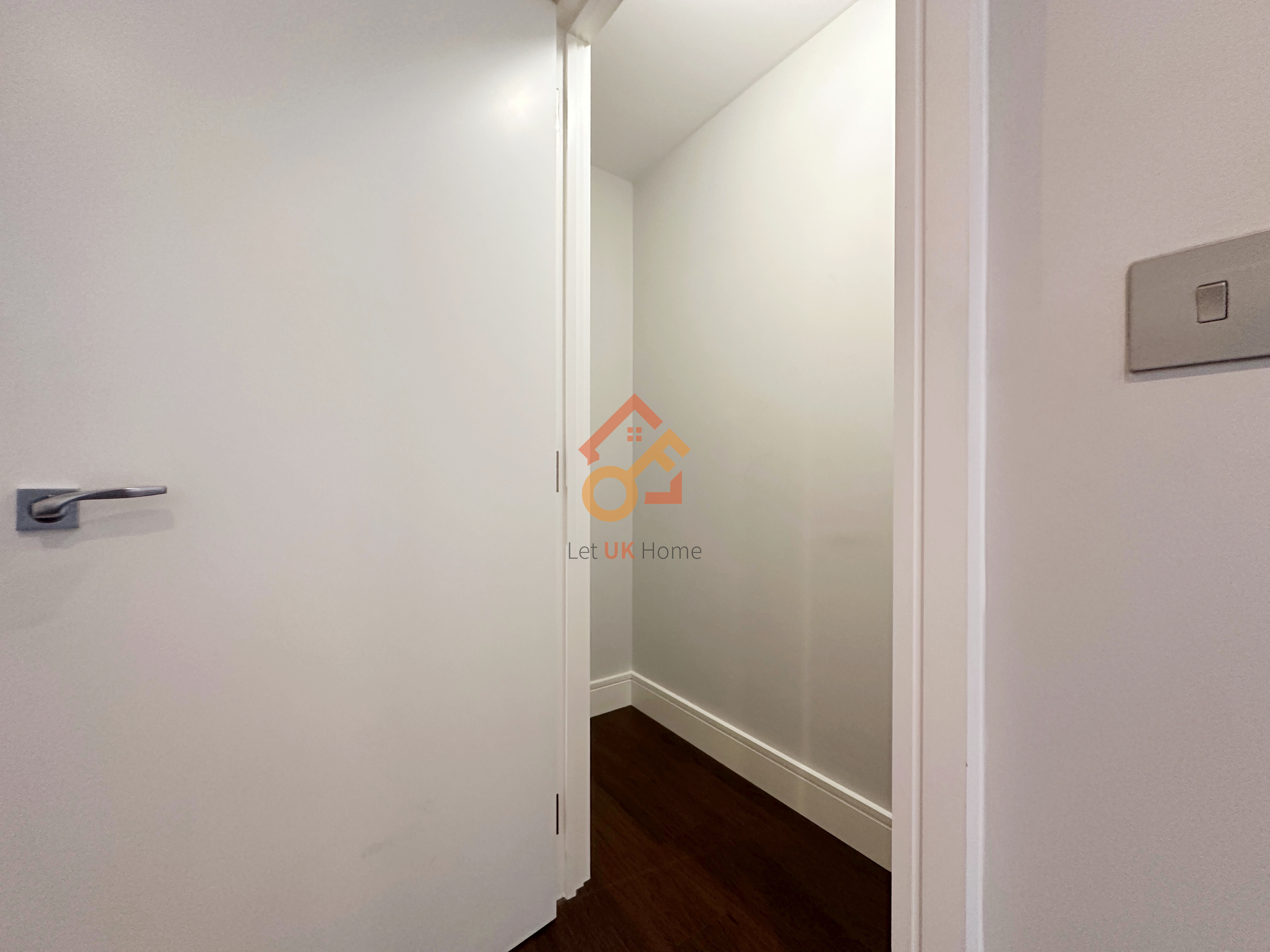 伦敦Canary Wharf·1房1卫·Harbour Central 房源图片