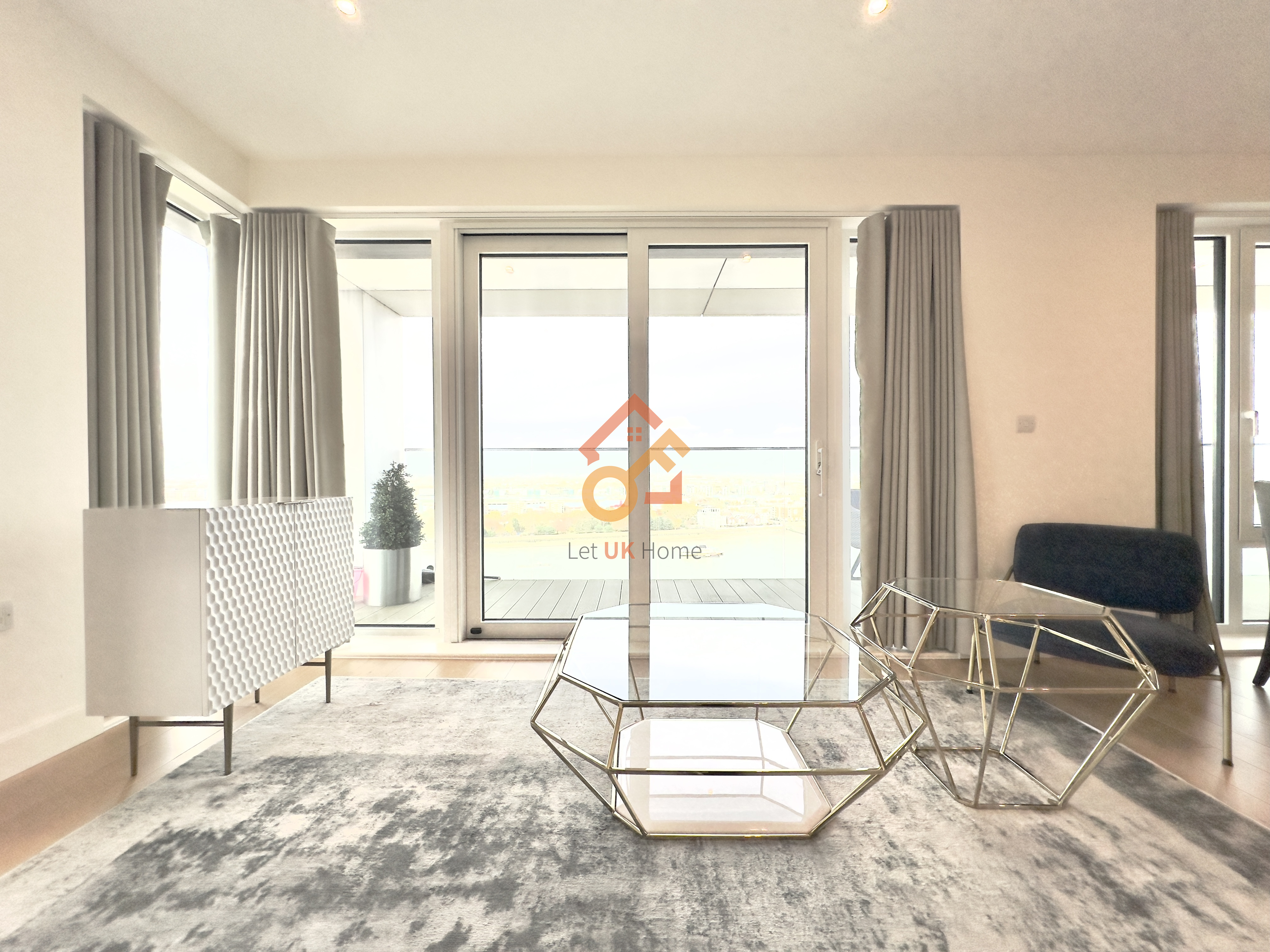 藍莎集團 | 英國置產一站式服務