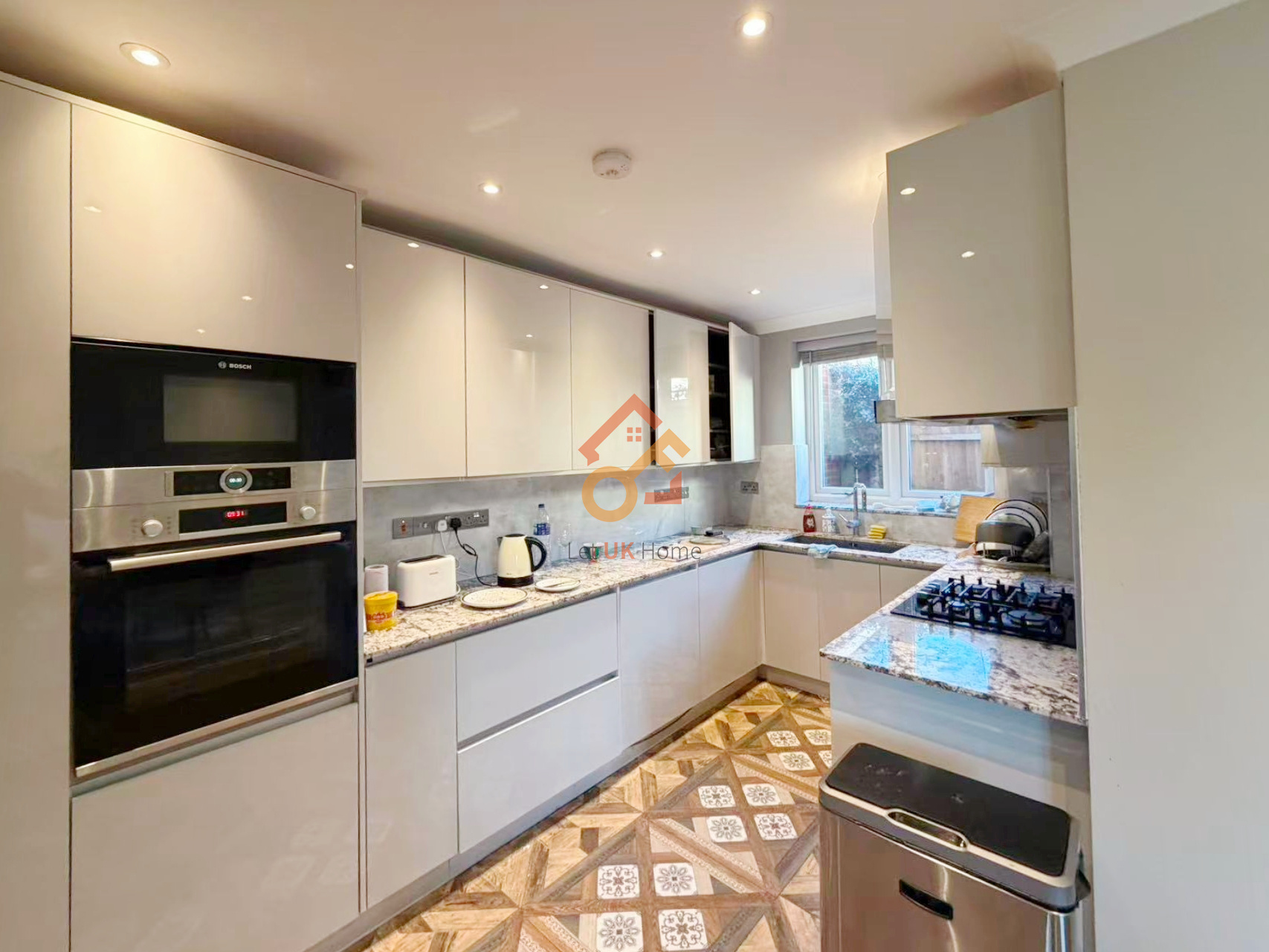 伦敦Ealing•4房•Lilac Gardens 房源图片