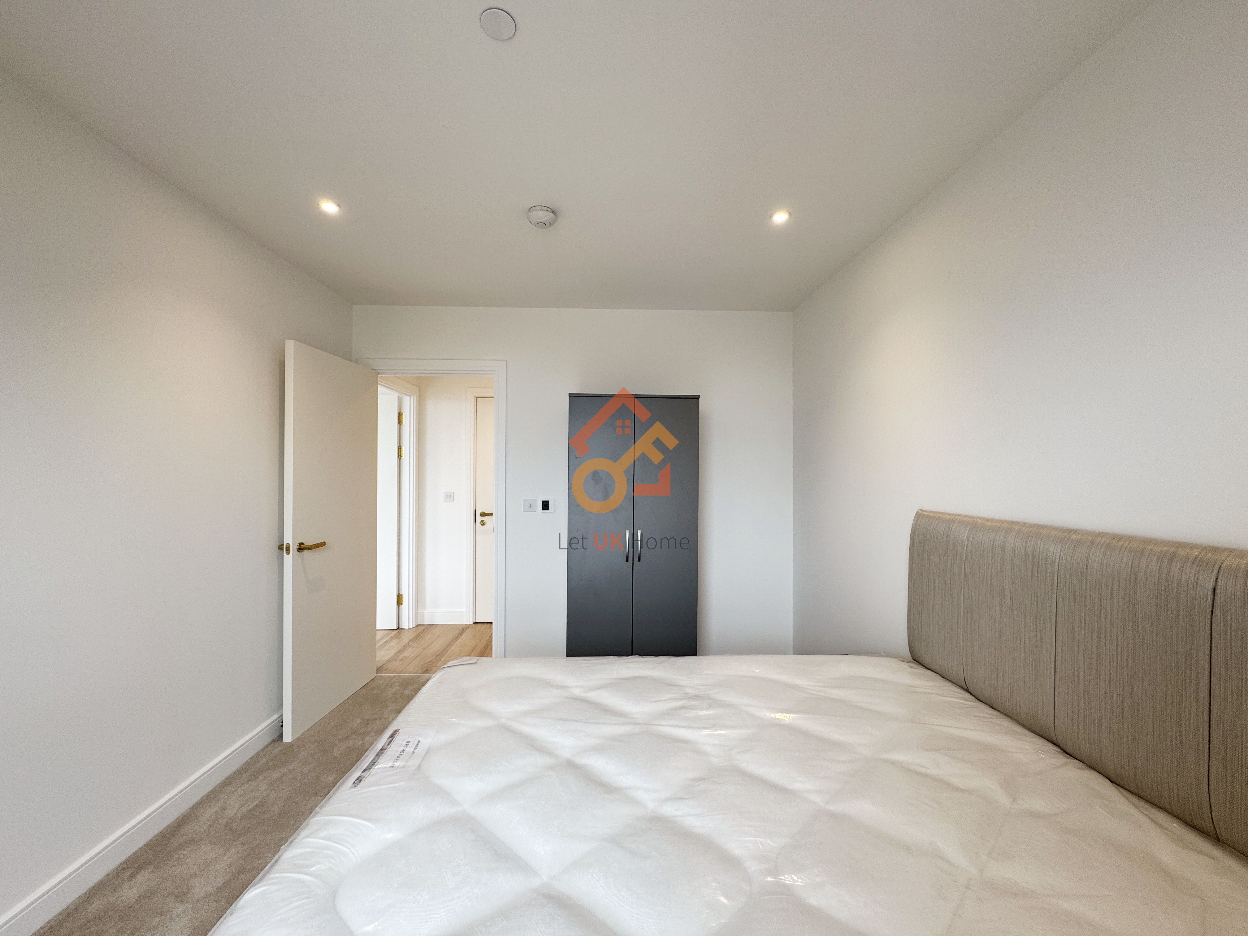 藍莎集團 - 英國樓盤、英國物業代理 | 英國買樓置業一站式服務