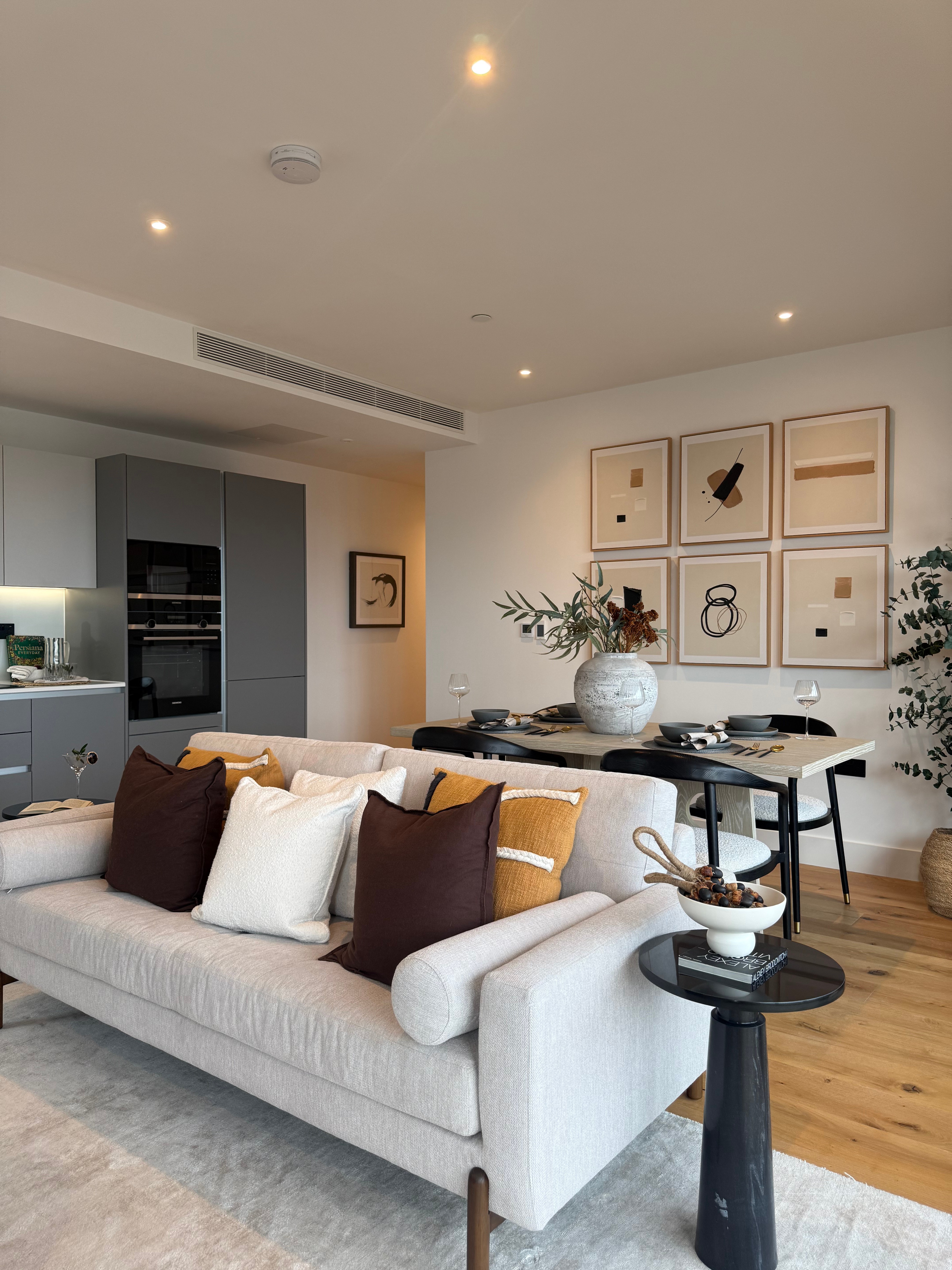 藍莎集團 | 英國置產一站式服務