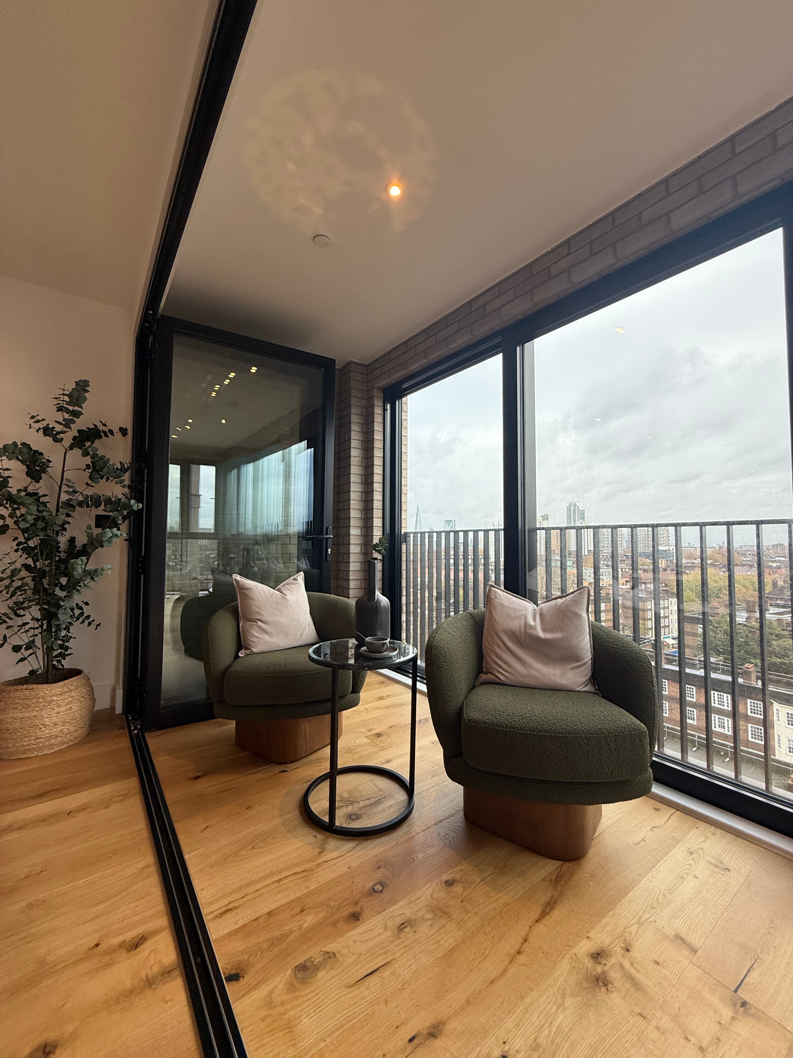 藍莎集團 | 英國置產一站式服務