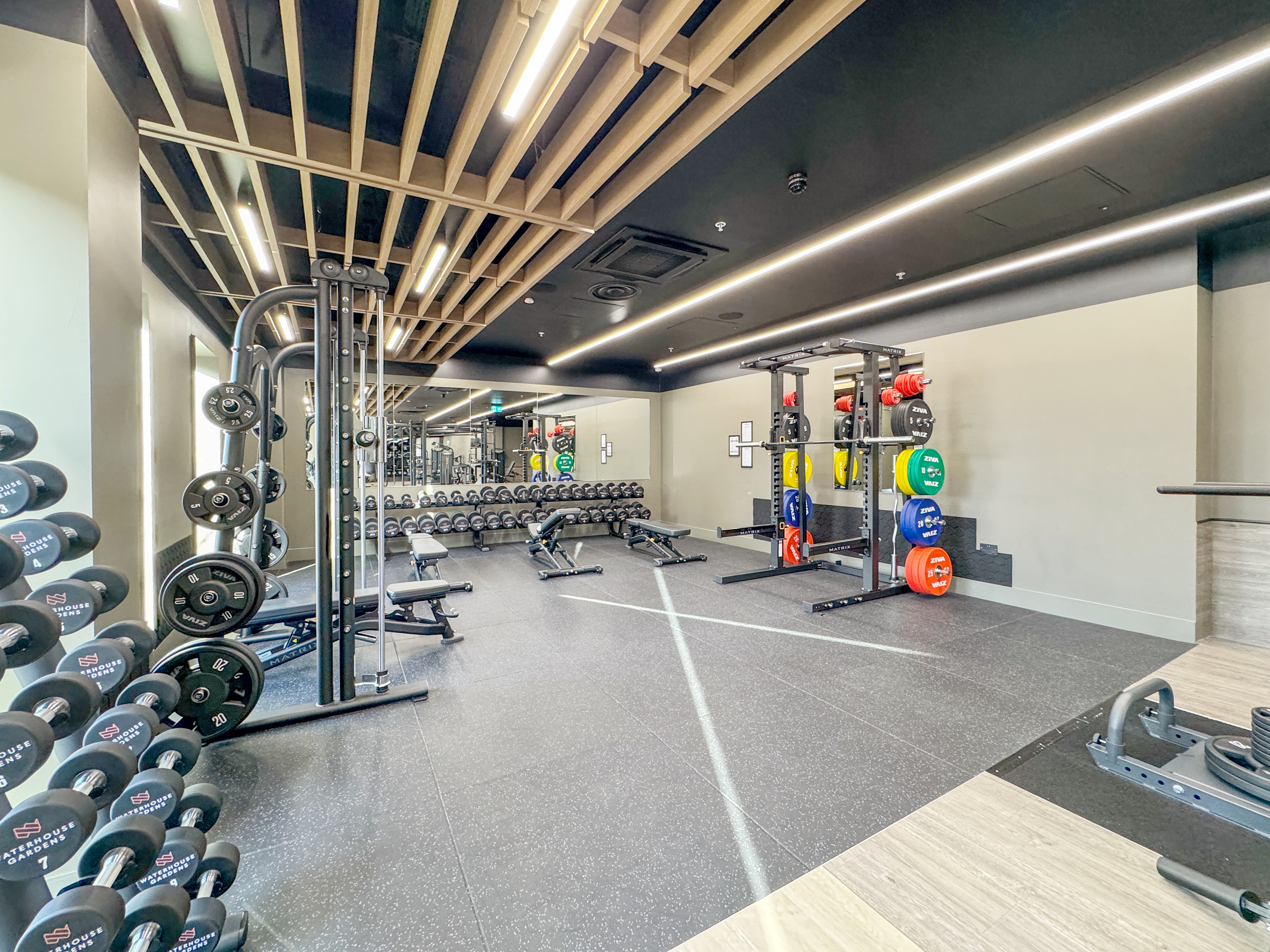 藍莎集團 | 英國置產一站式服務