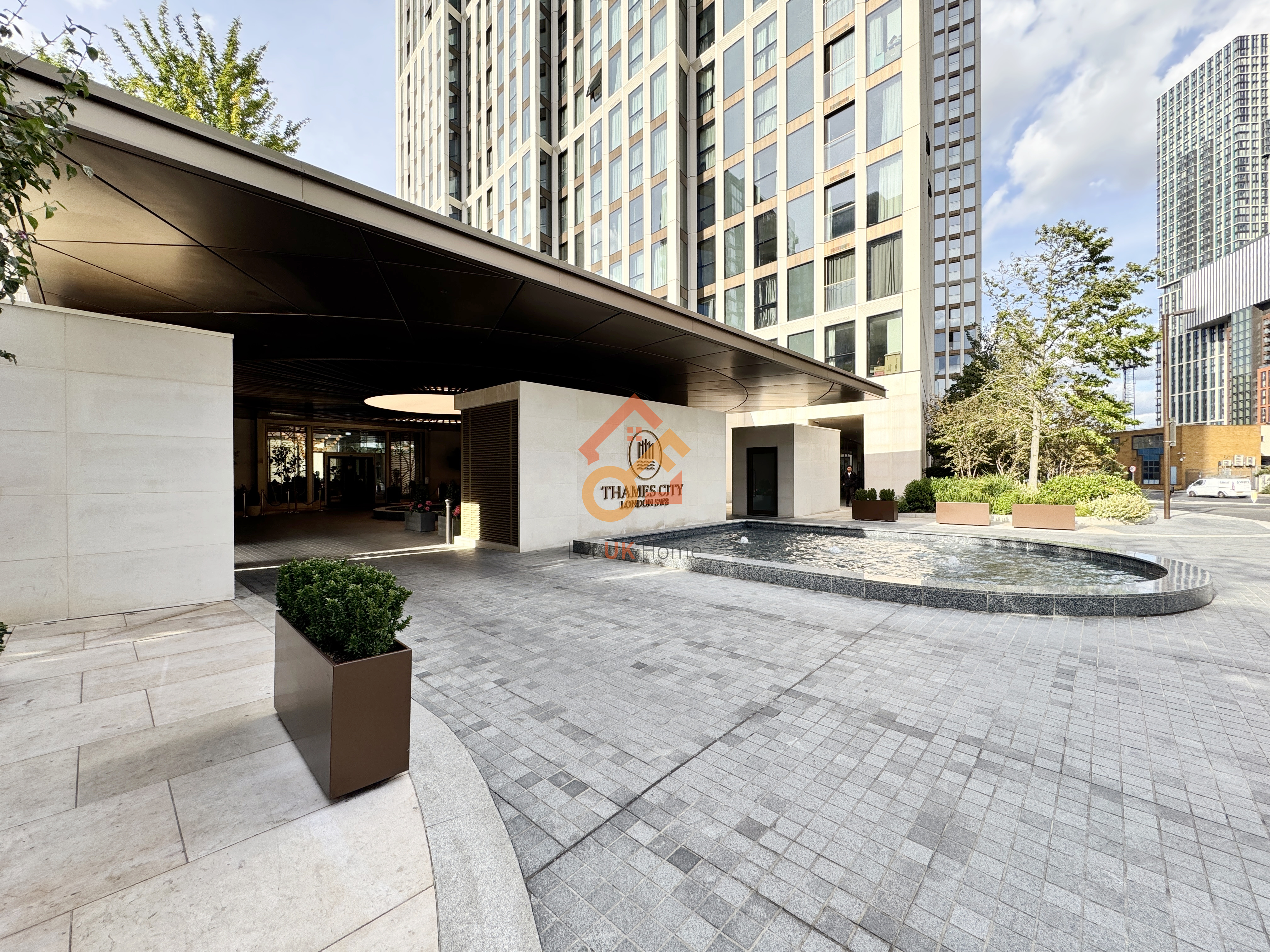 伦敦Nine Elms•2房•N9 One Thames City 外立面