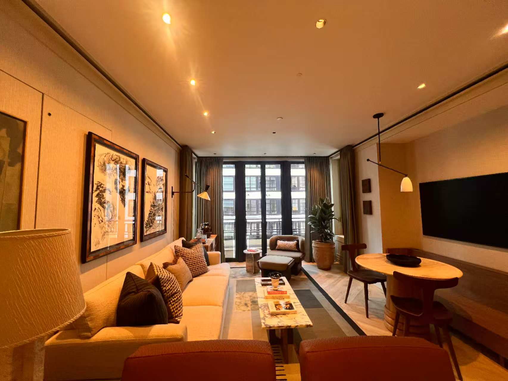 藍莎集團 | 英國置產一站式服務