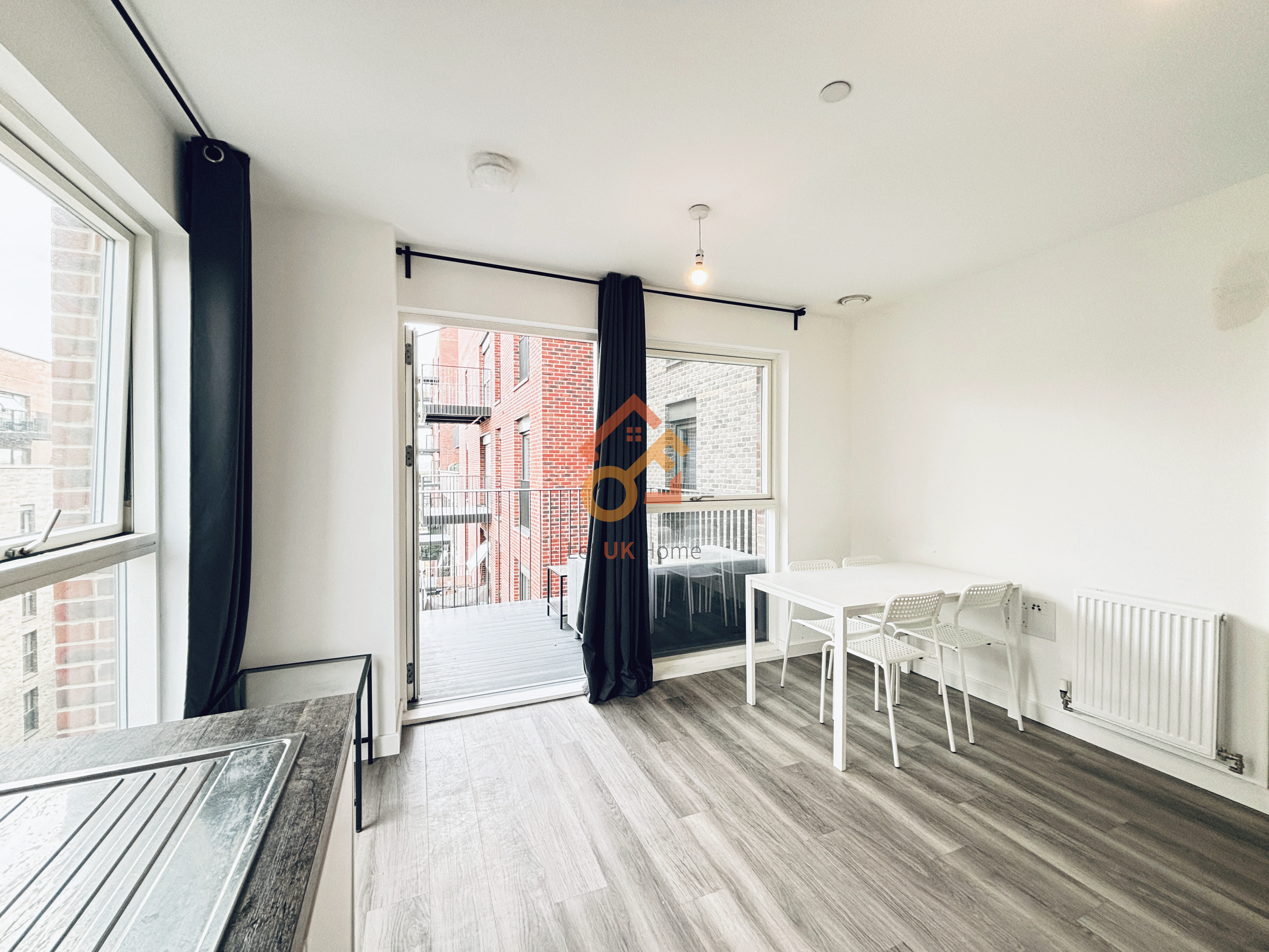 伦敦East Ham·1房1卫·New Market Place 房源图片