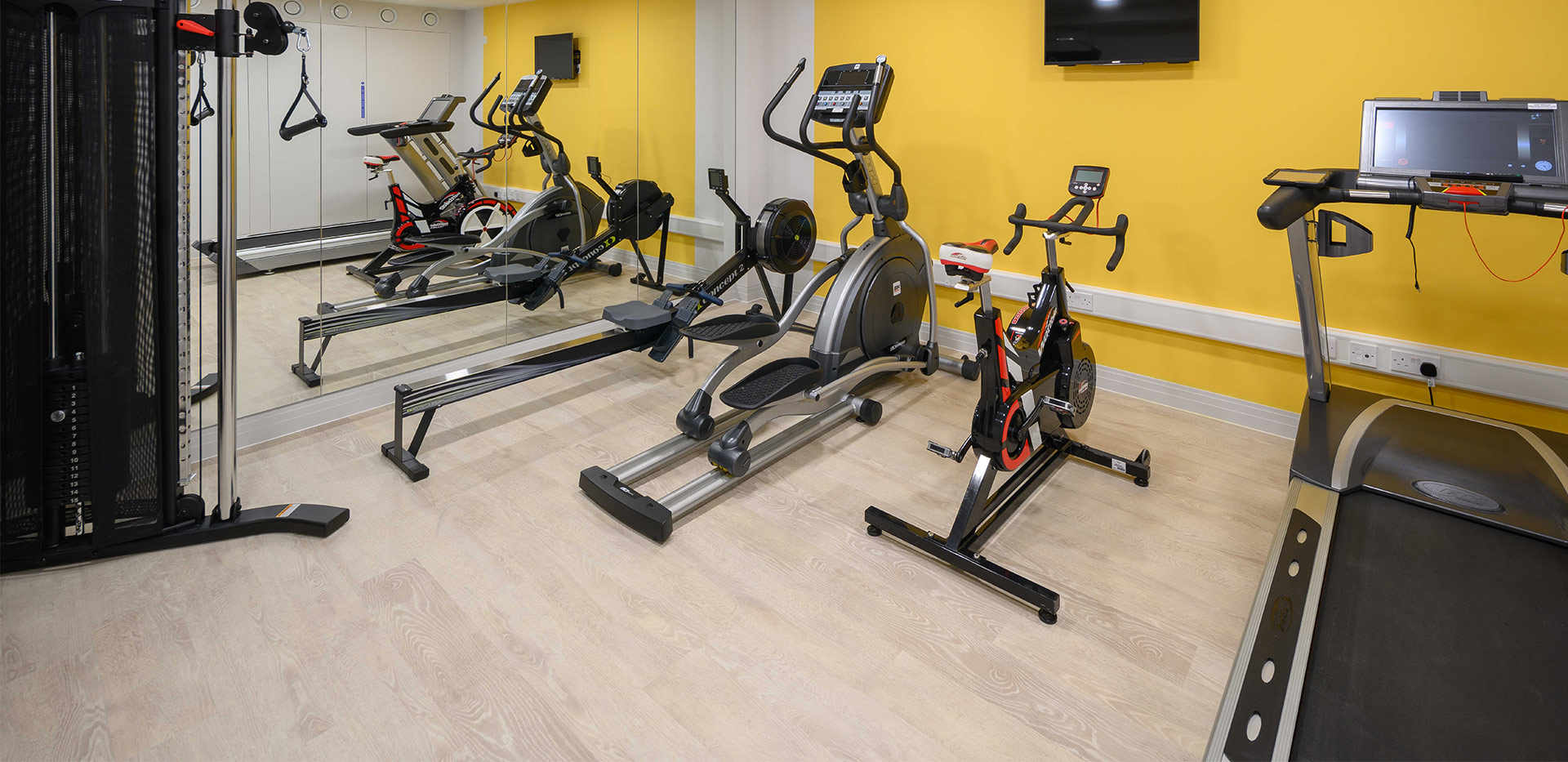 萨里·光明之家 Lumina 配套