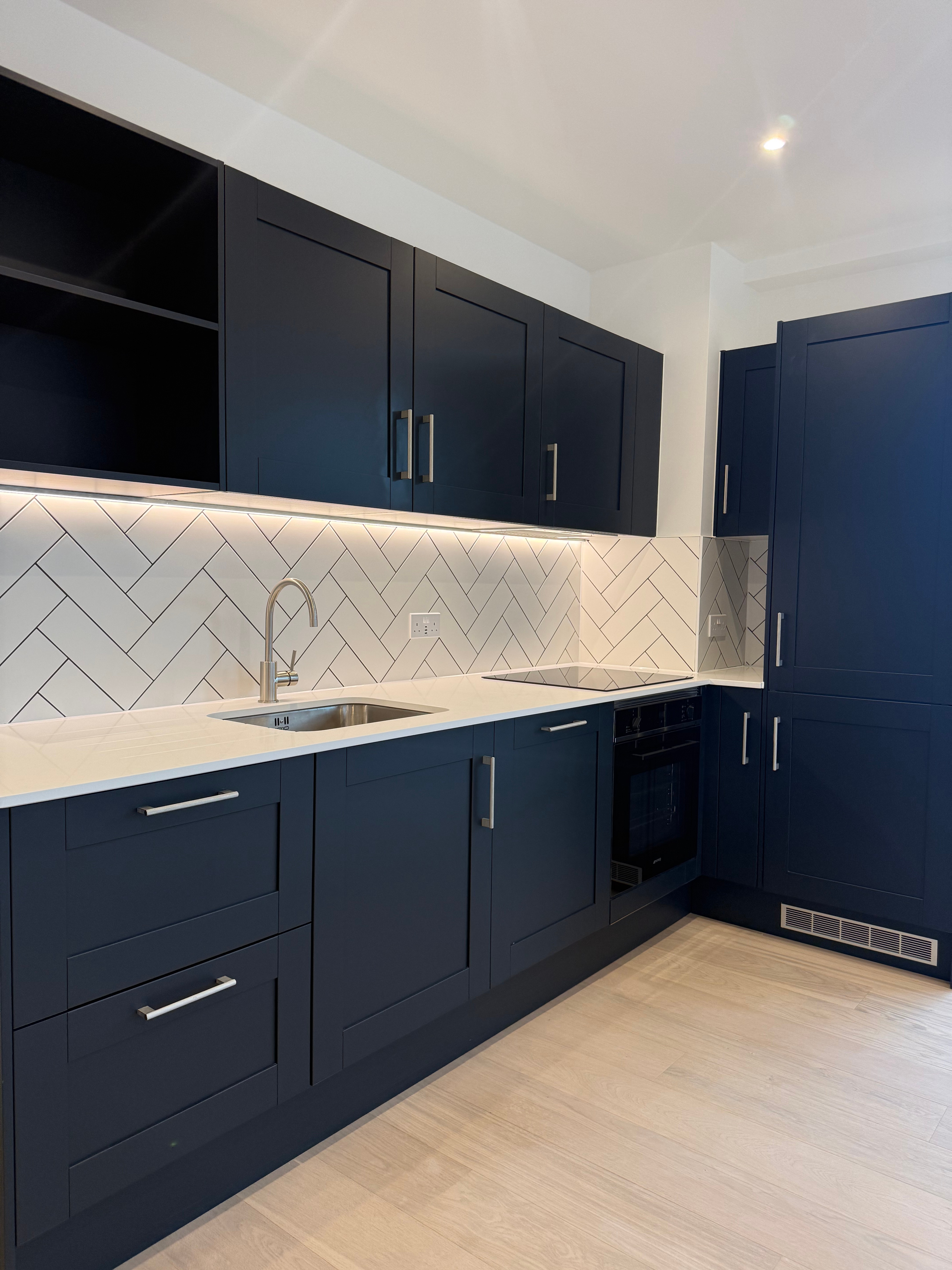 藍莎集團 - 英國樓盤、英國物業代理 | 英國買樓置業一站式服務