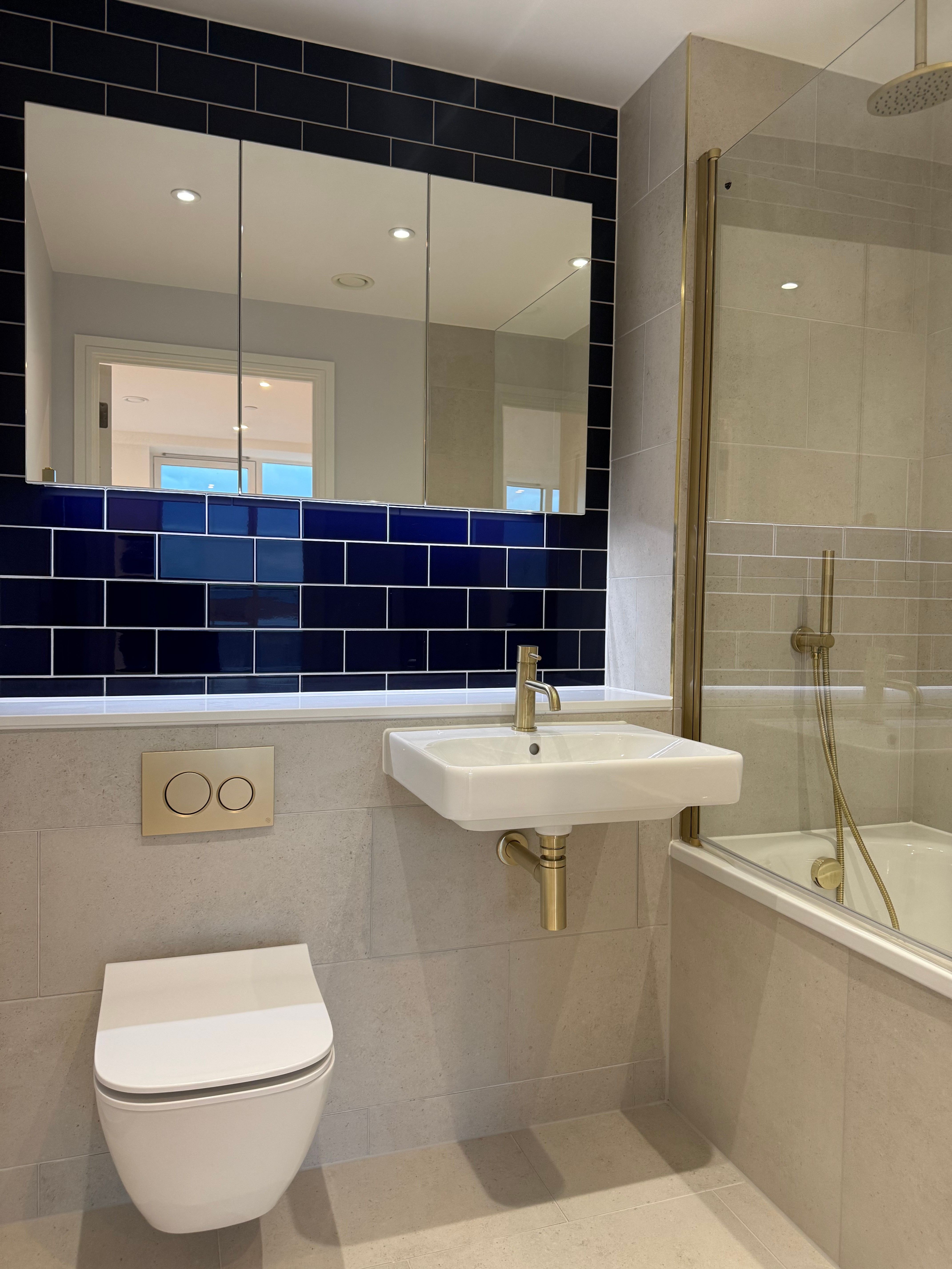 藍莎集團 - 英國樓盤、英國物業代理 | 英國買樓置業一站式服務