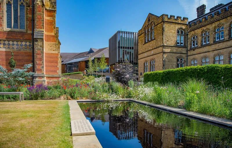 藍莎集團 - 英國樓盤、英國物業代理 | 英國買樓置業一站式服務