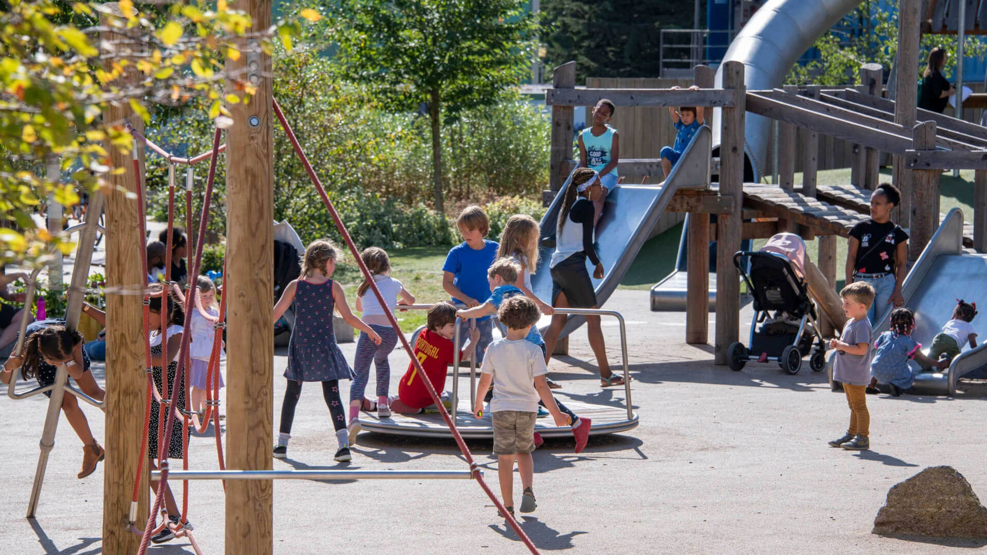 藍莎集團 - 英國樓盤、英國物業代理 | 英國買樓置業一站式服務