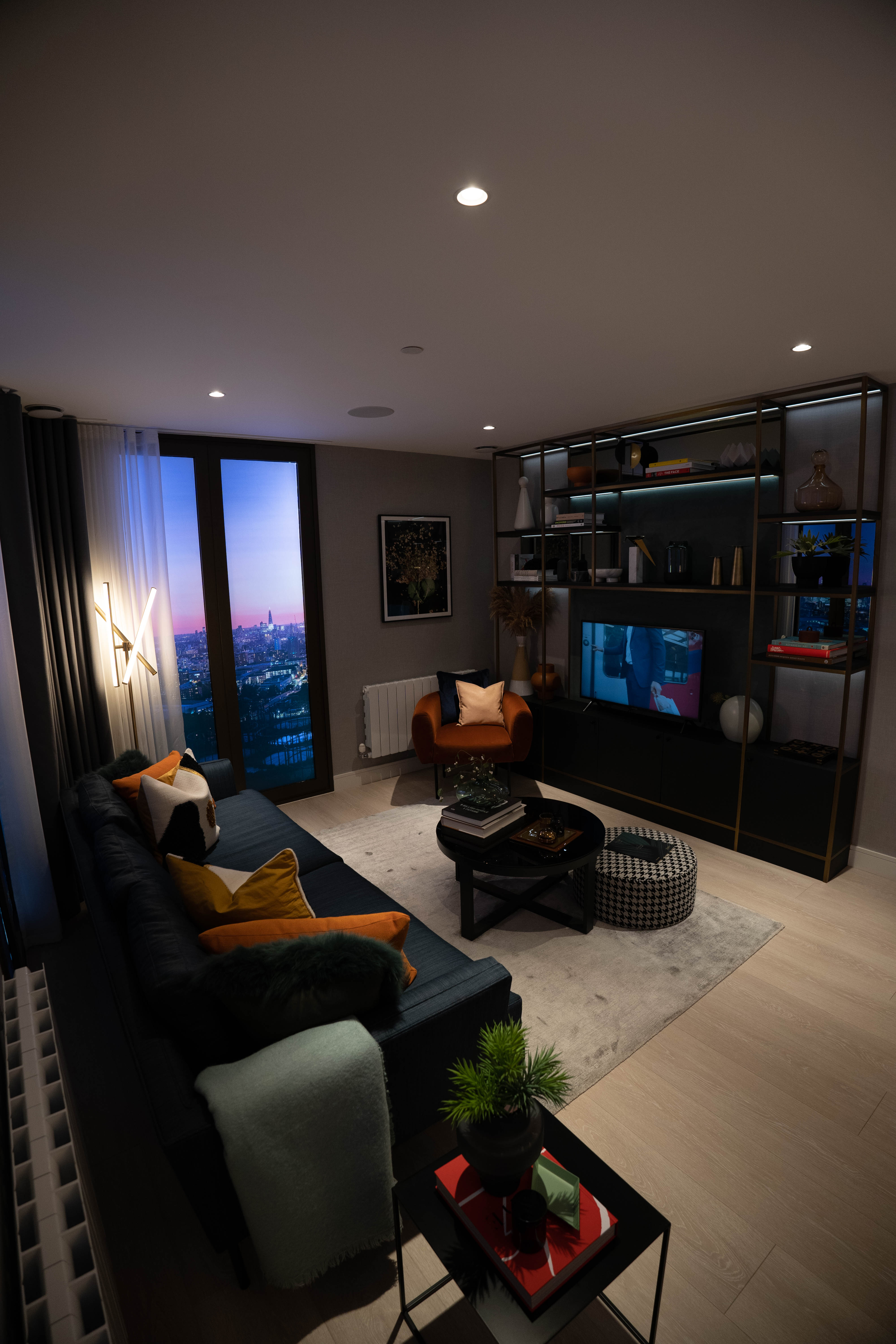 藍莎集團 - 英國樓盤、英國物業代理 | 英國買樓置業一站式服務