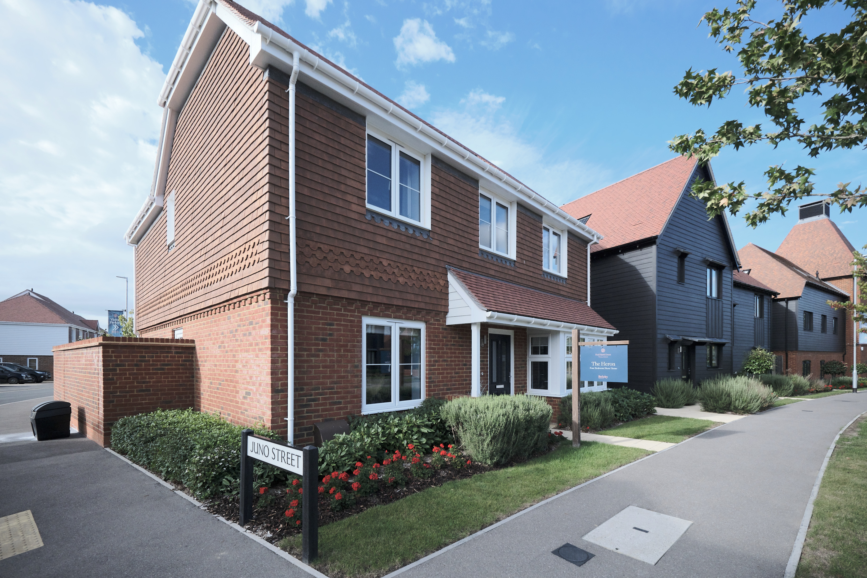 藍莎集團 - 英國樓盤、英國物業代理 | 英國買樓置業一站式服務