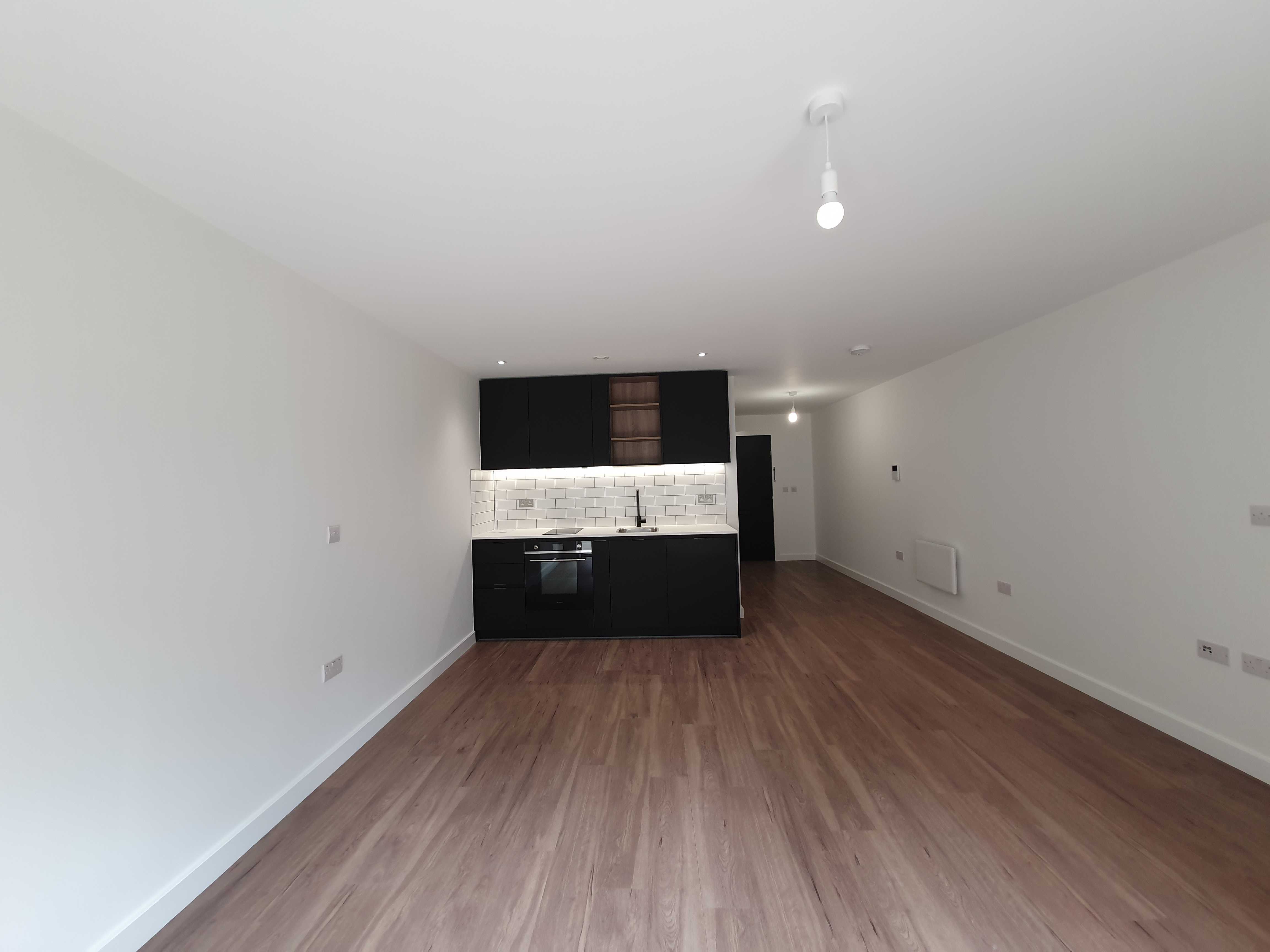 藍莎集團 | 英國置產一站式服務