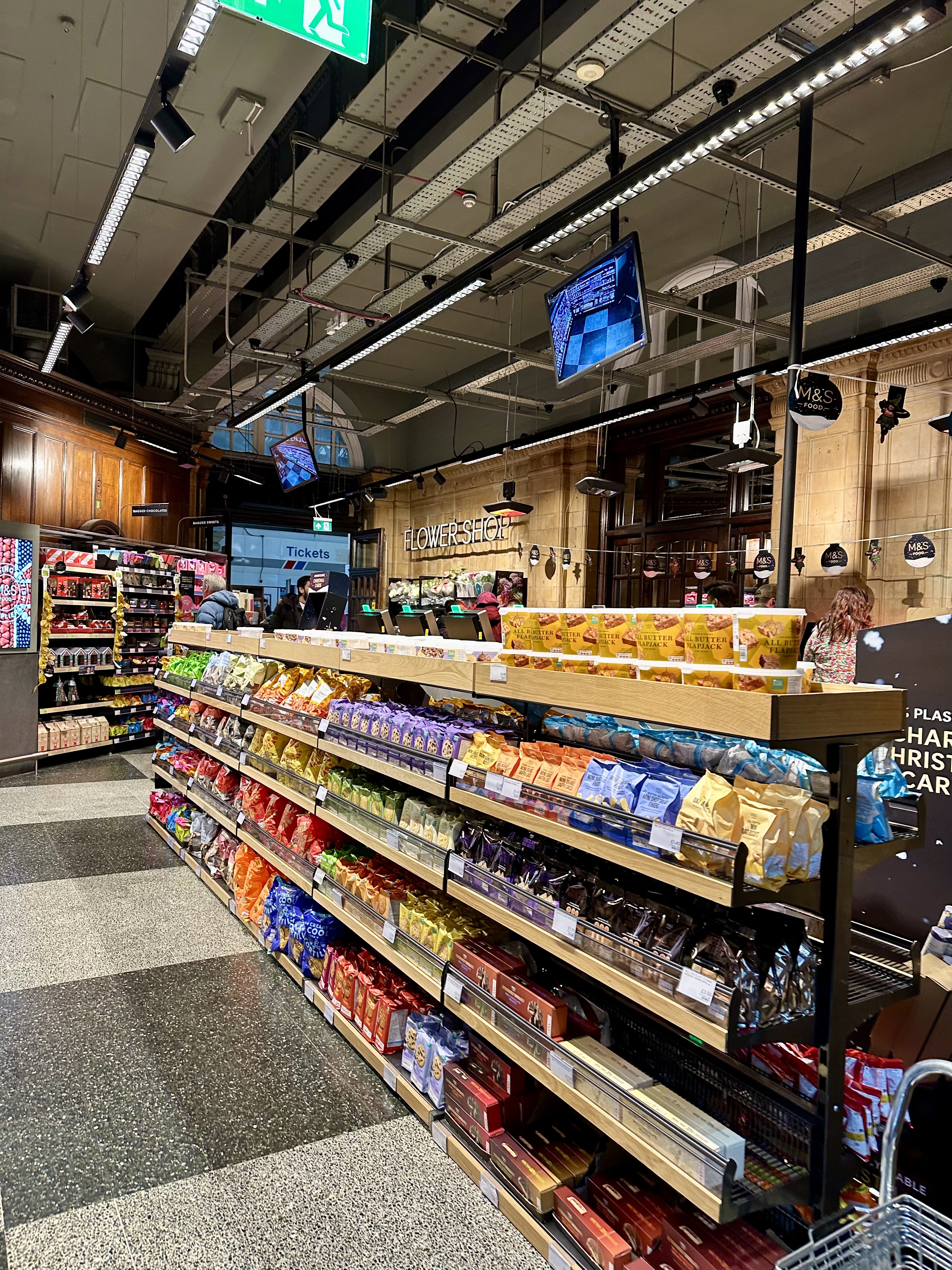 藍莎集團 - 英國樓盤、英國物業代理 | 英國買樓置業一站式服務