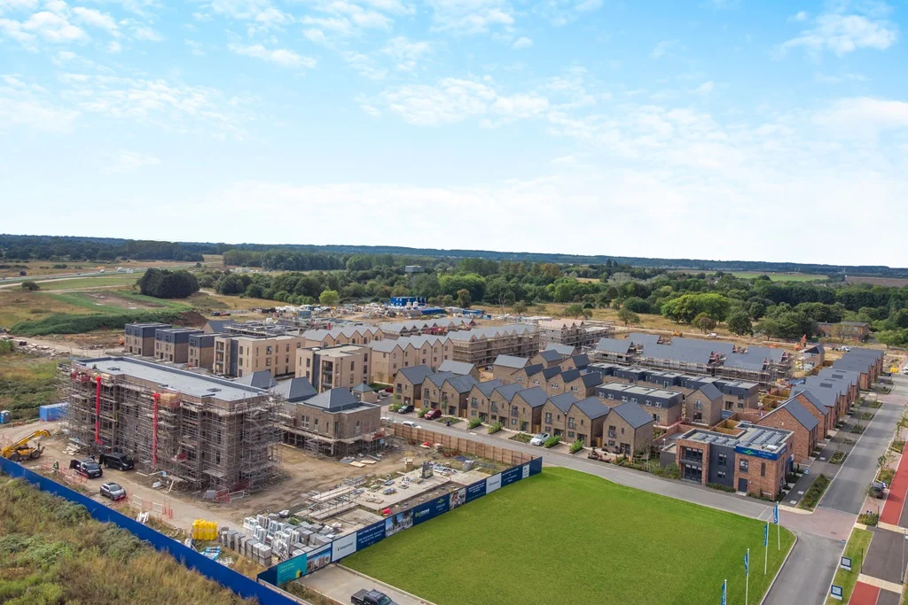 藍莎集團 - 英國樓盤、英國物業代理 | 英國買樓置業一站式服務