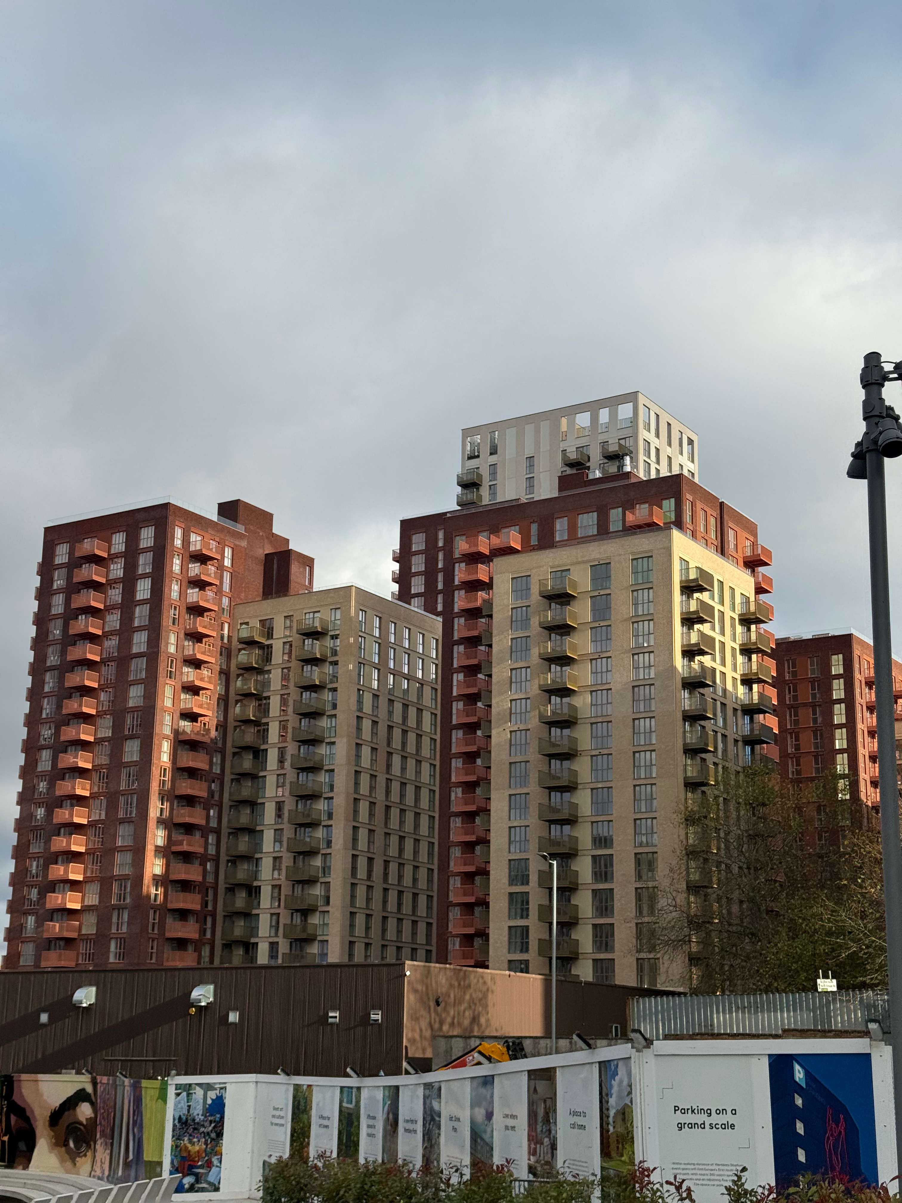 藍莎集團 - 英國樓盤、英國物業代理 | 英國買樓置業一站式服務