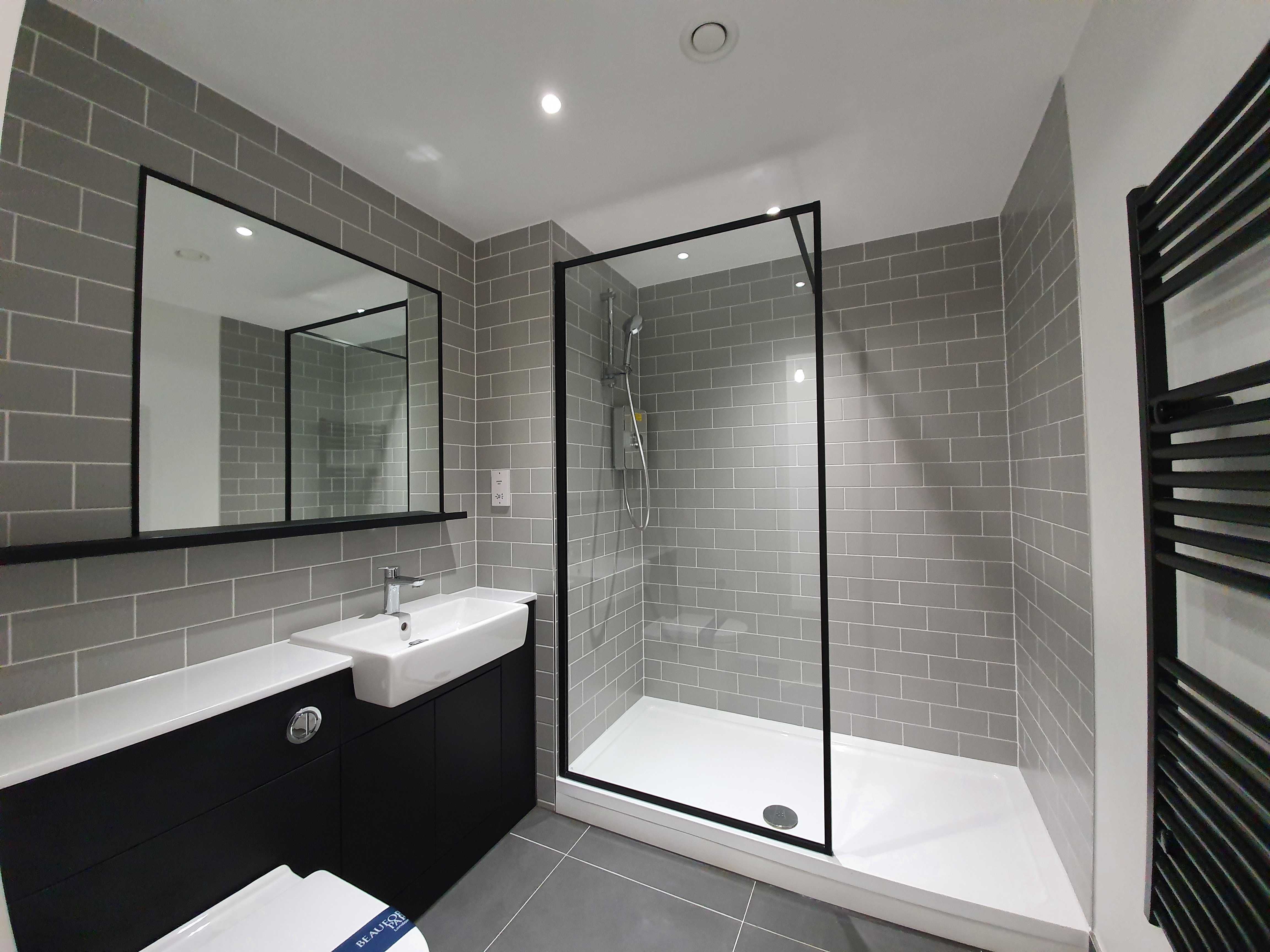 藍莎集團 | 英國置產一站式服務