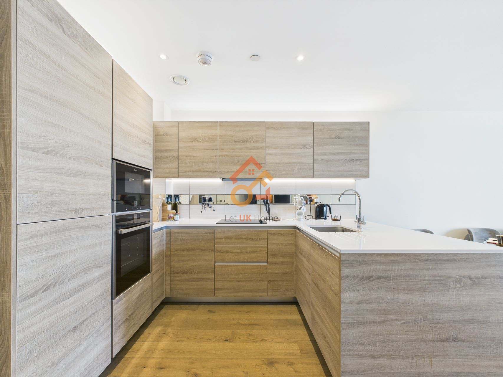 藍莎集團 - 英國樓盤、英國物業代理 | 英國買樓置業一站式服務