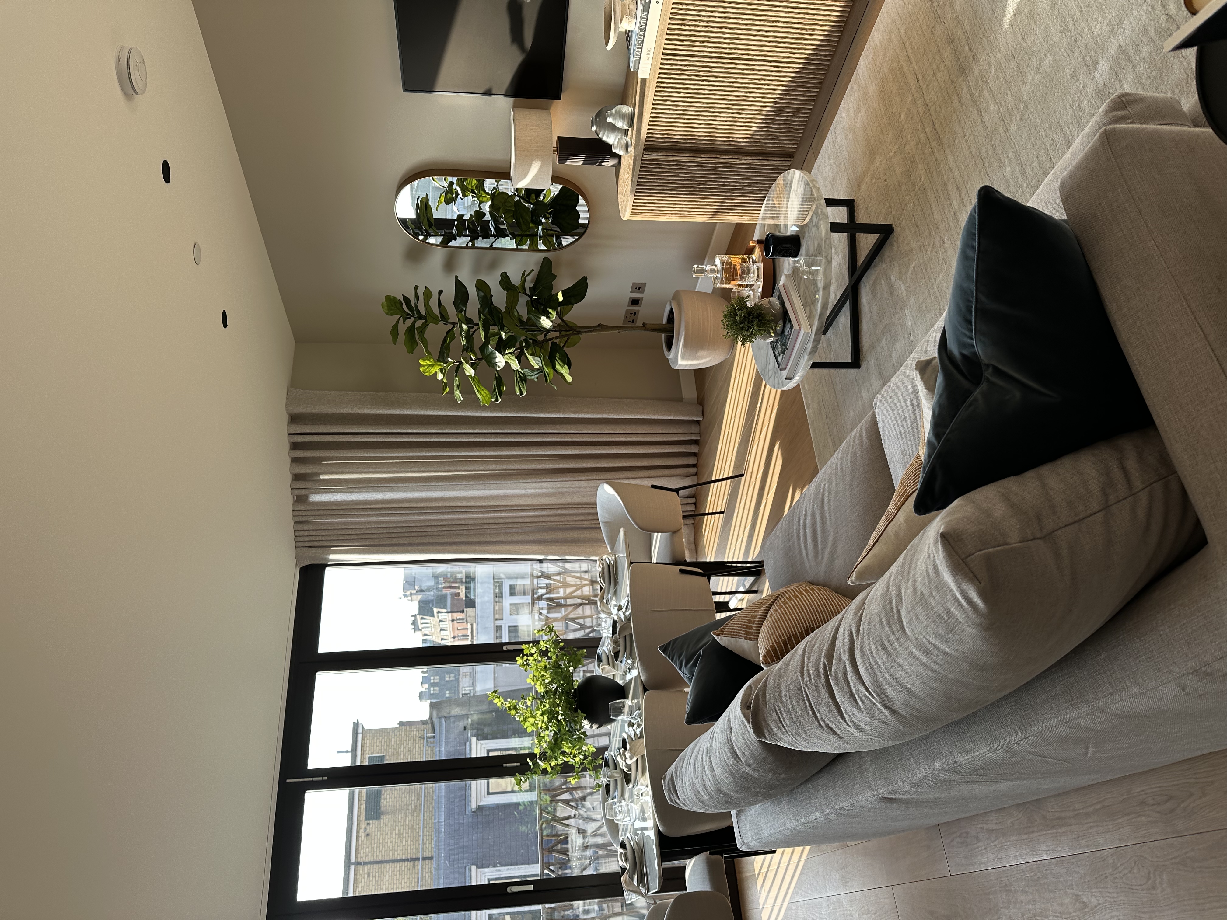 藍莎集團 | 英國置產一站式服務