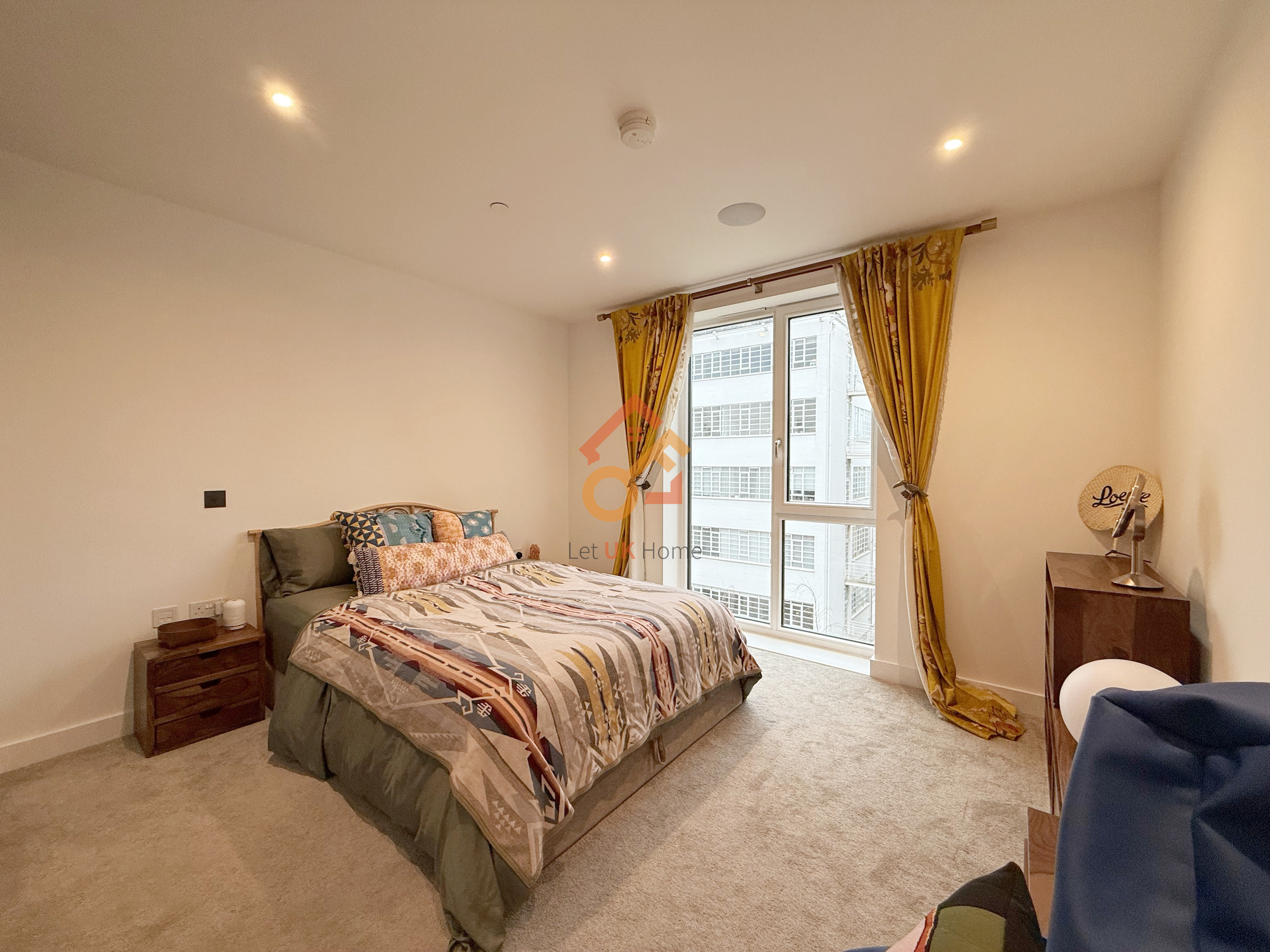 藍莎集團 - 英國樓盤、英國物業代理 | 英國買樓置業一站式服務