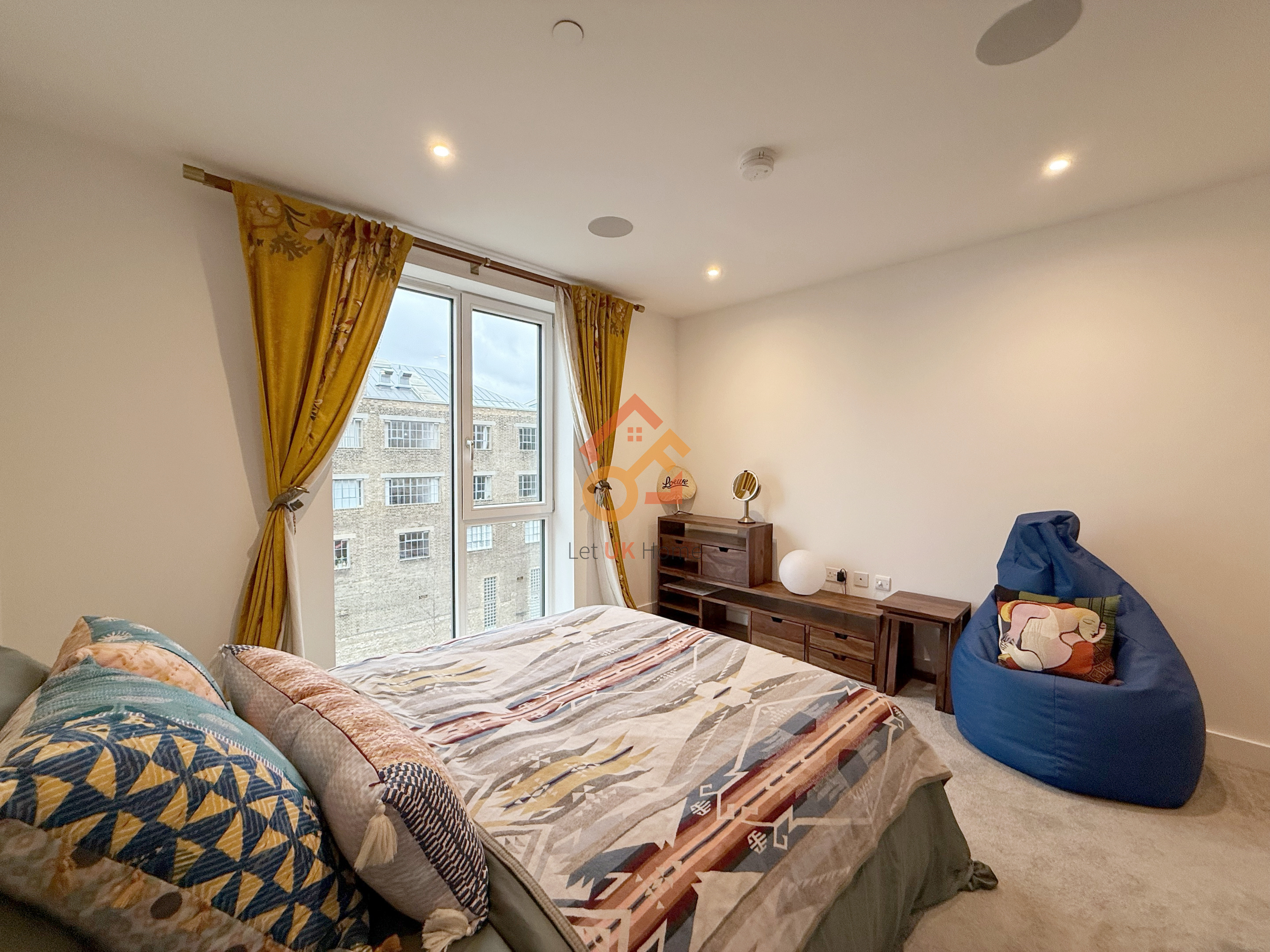 藍莎集團 - 英國樓盤、英國物業代理 | 英國買樓置業一站式服務