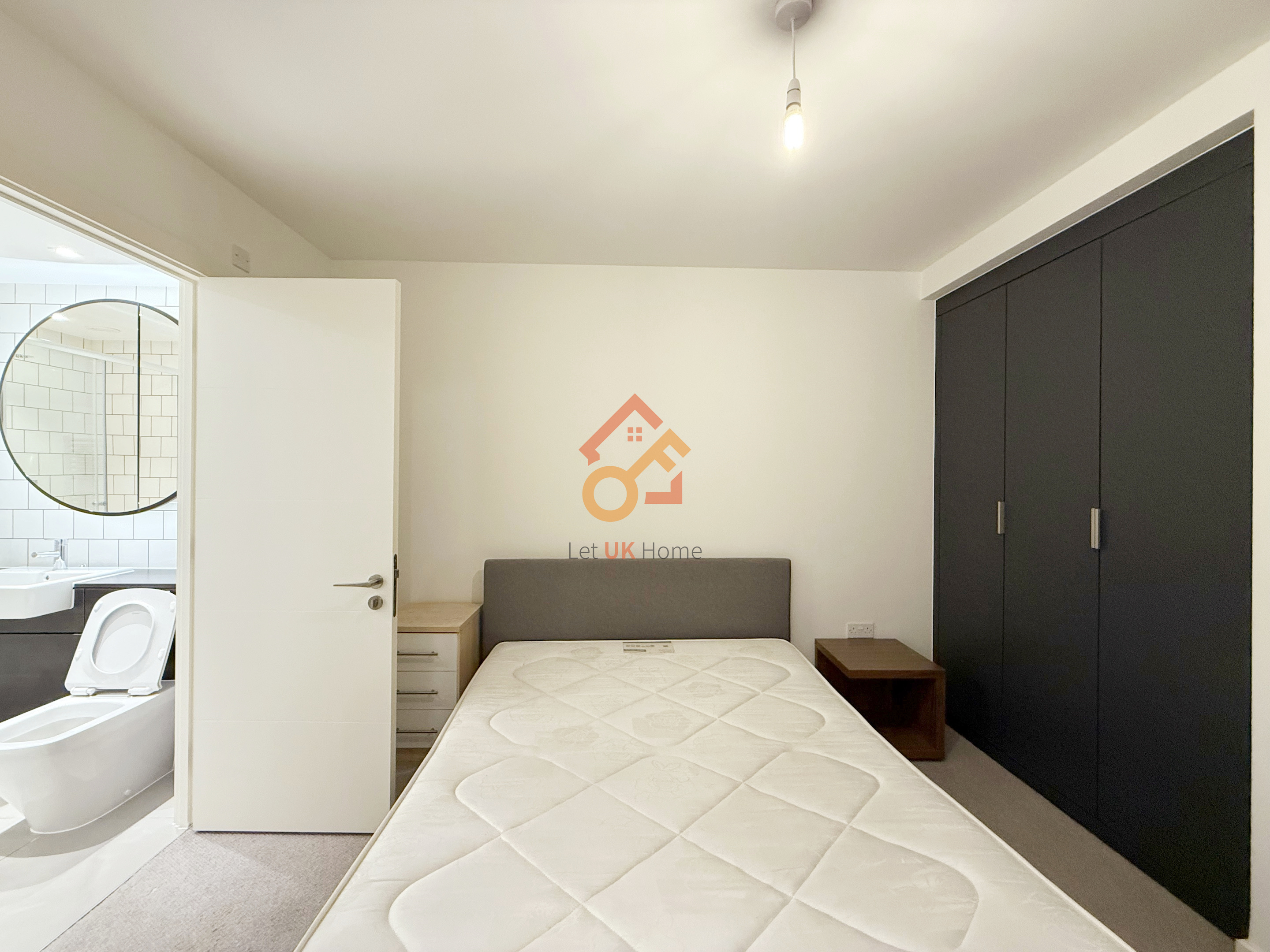 伦敦Royal Docks·2房2卫·Royal Docks West 房源图片