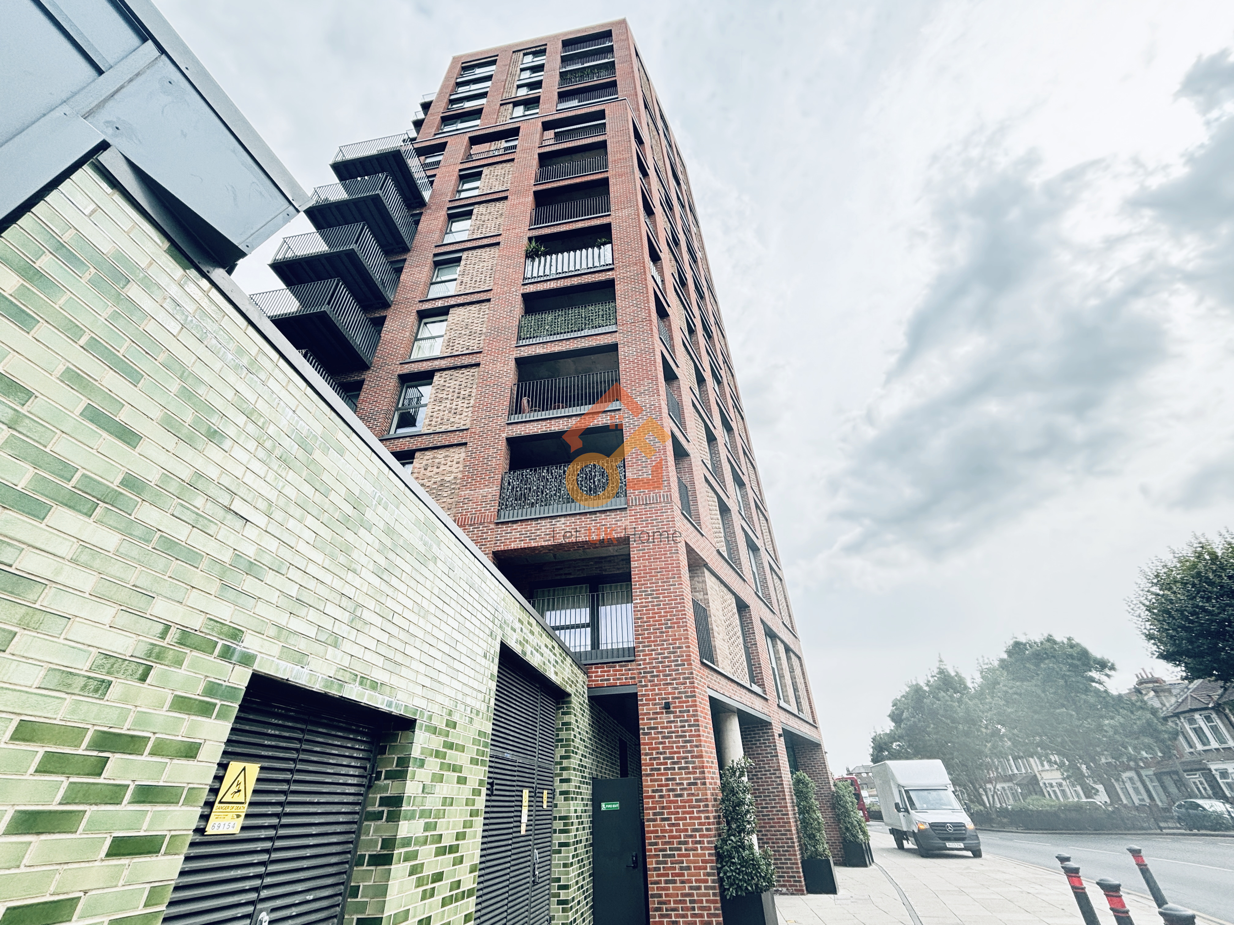 伦敦East Ham·1房1卫·New Market Place 外立面