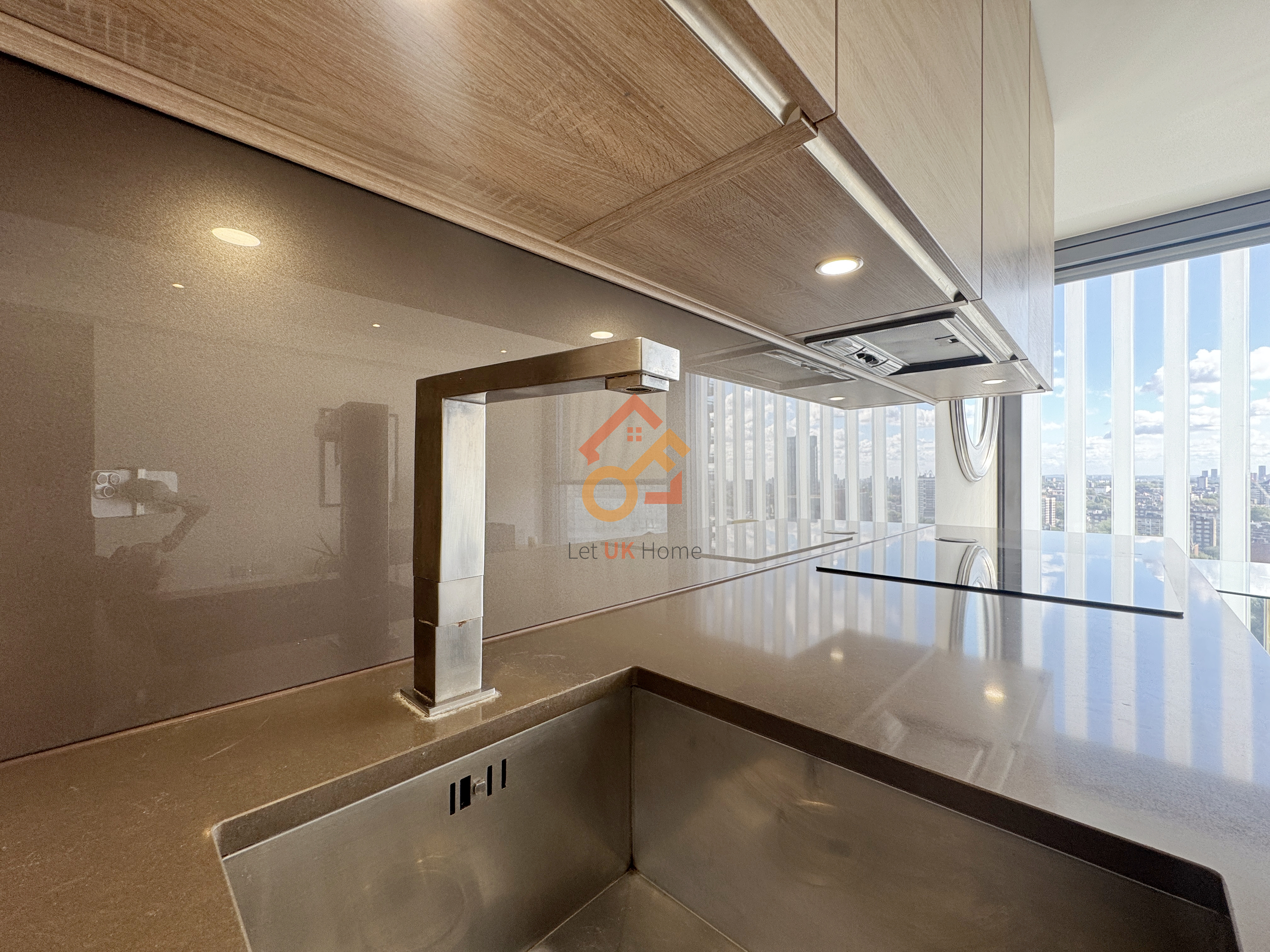 藍莎集團 - 英國樓盤、英國物業代理 | 英國買樓置業一站式服務