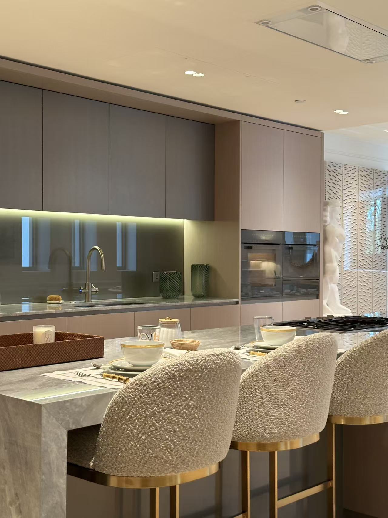 藍莎集團 | 英國置產一站式服務