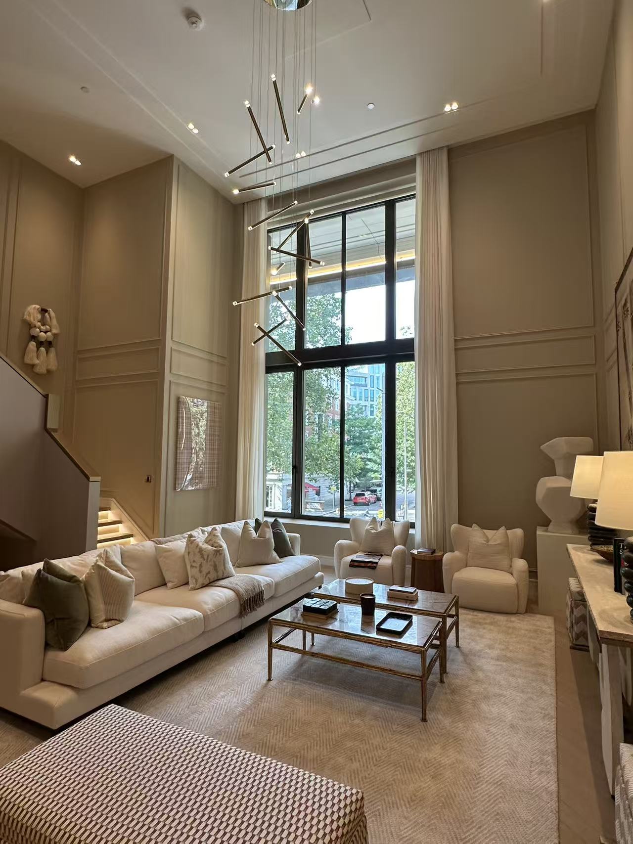 藍莎集團 | 英國置產一站式服務