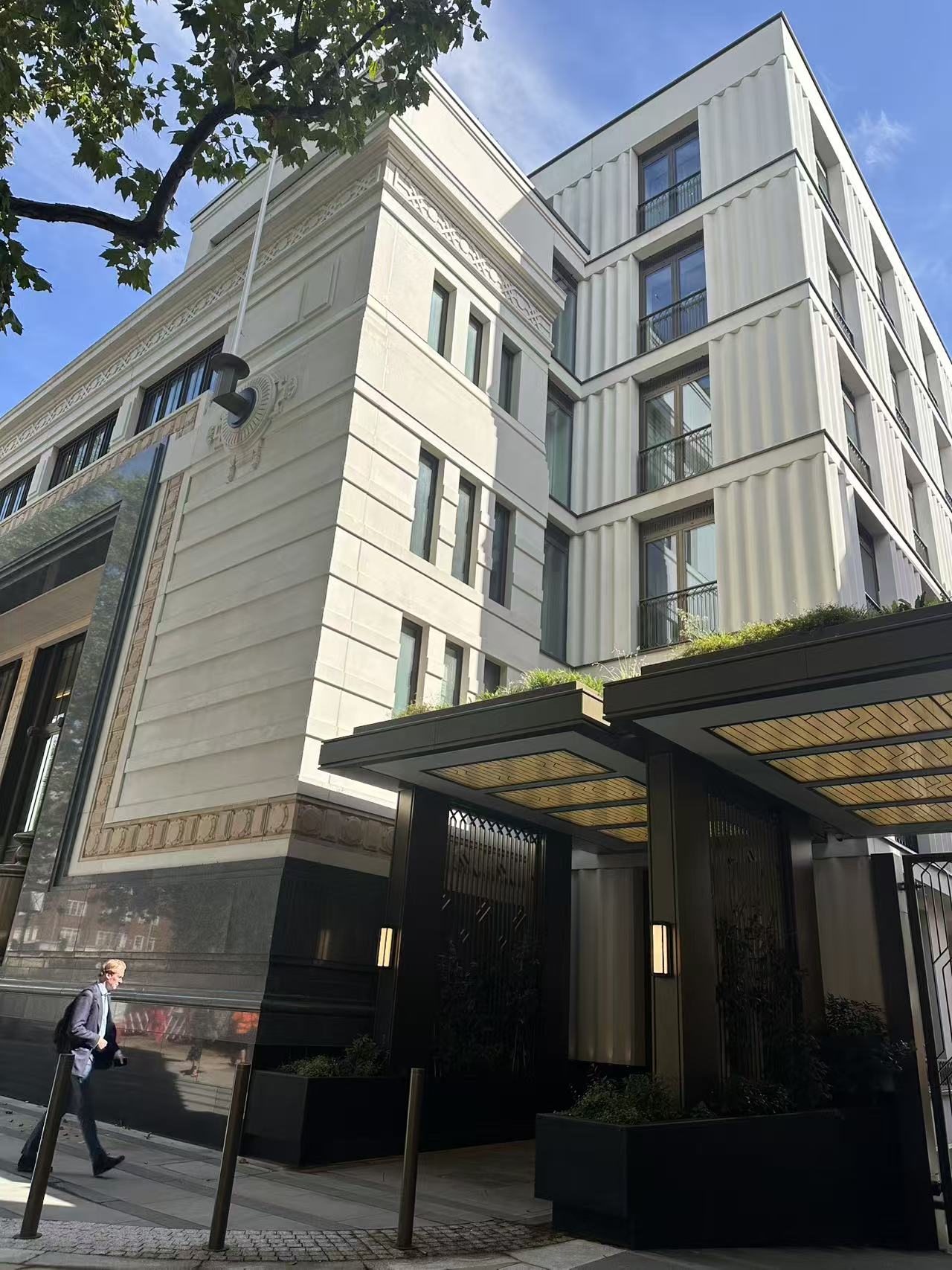 藍莎集團 | 英國置產一站式服務