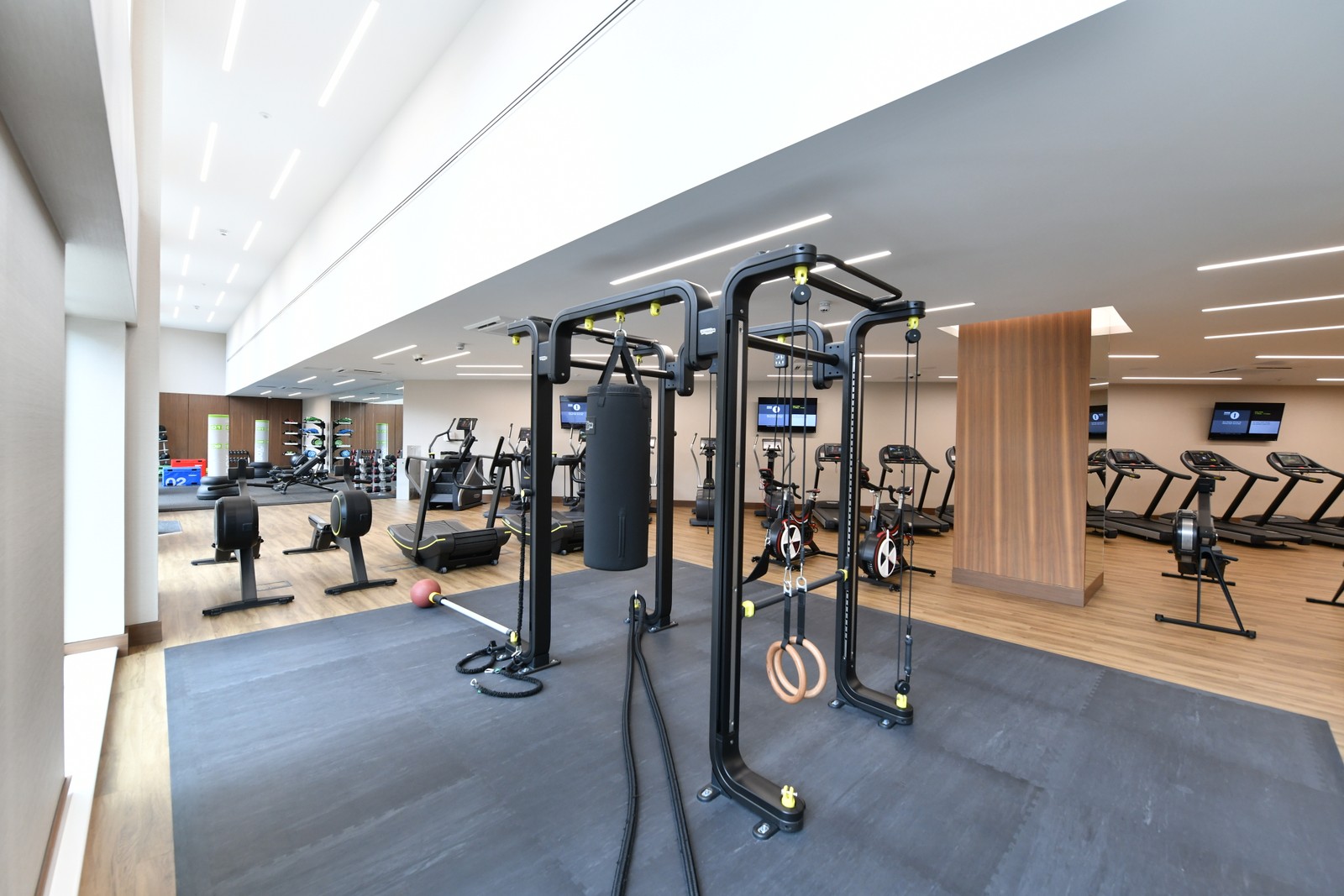 Lansha Group - UK Real Estate, UK Property Agency | One stop shop for buying and purchasing properties in the UK