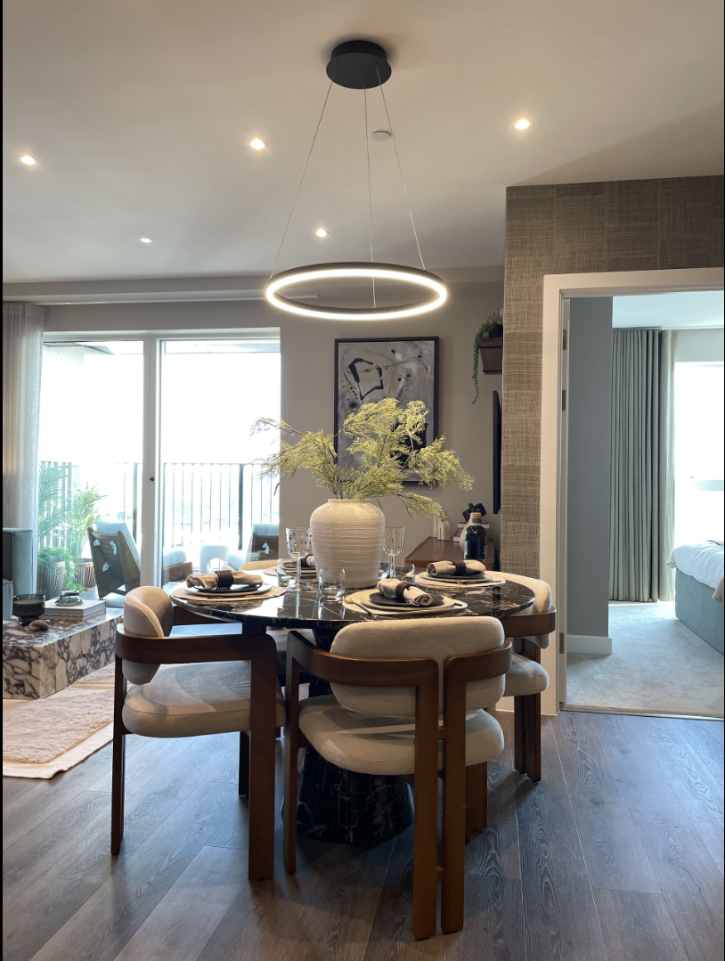 藍莎集團 - 英國樓盤、英國物業代理 | 英國買樓置業一站式服務