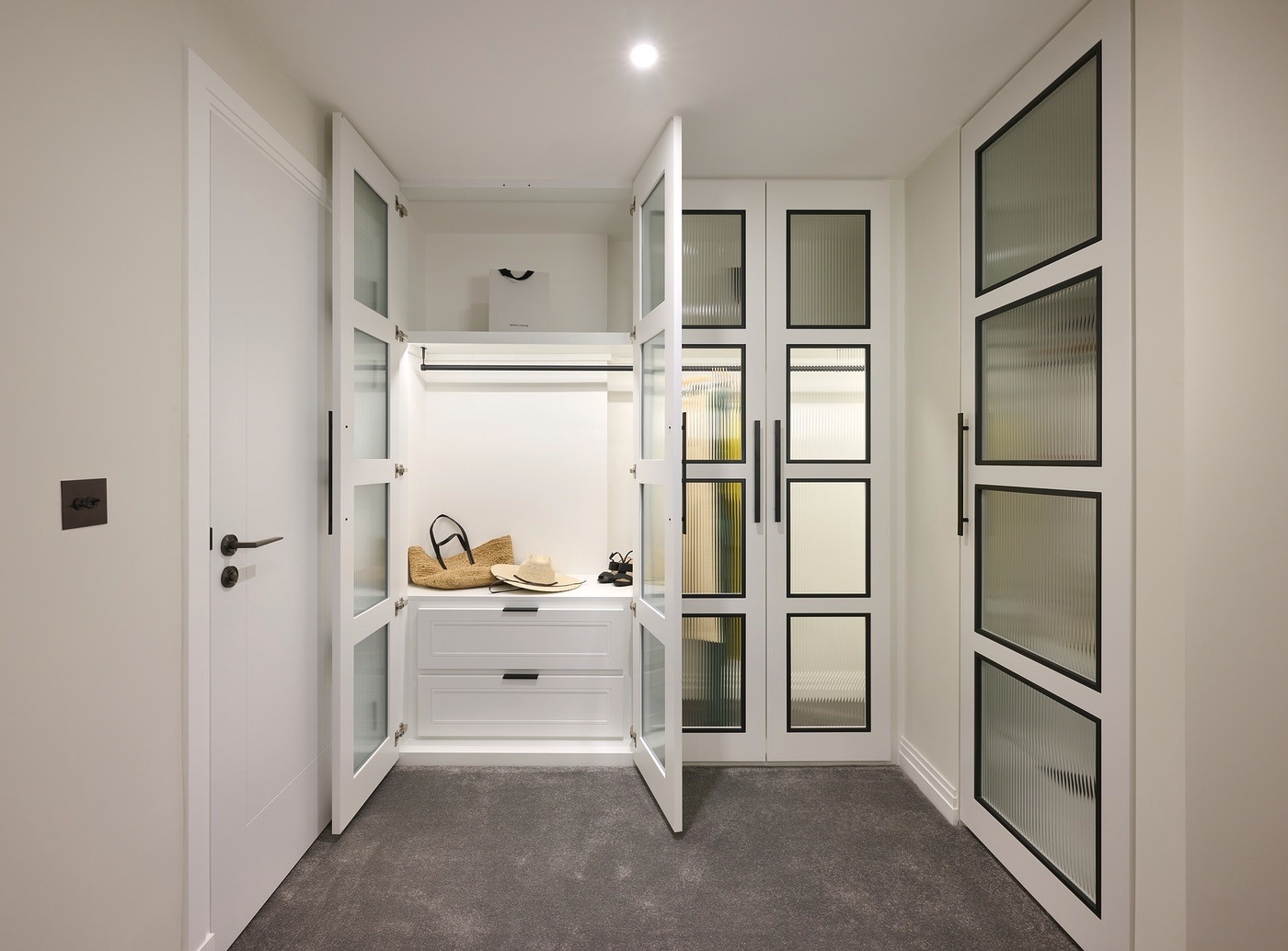 藍莎集團 - 英國樓盤、英國物業代理 | 英國買樓置業一站式服務