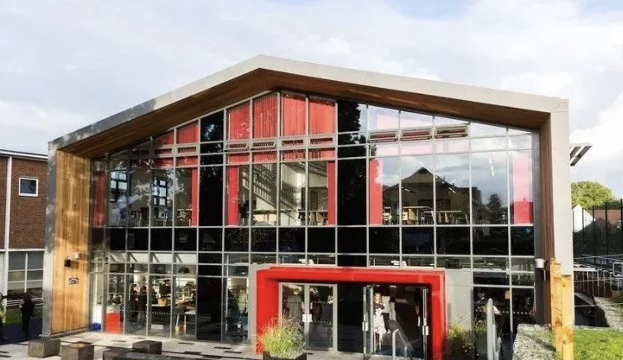 藍莎集團 - 英國樓盤、英國物業代理 | 英國買樓置業一站式服務