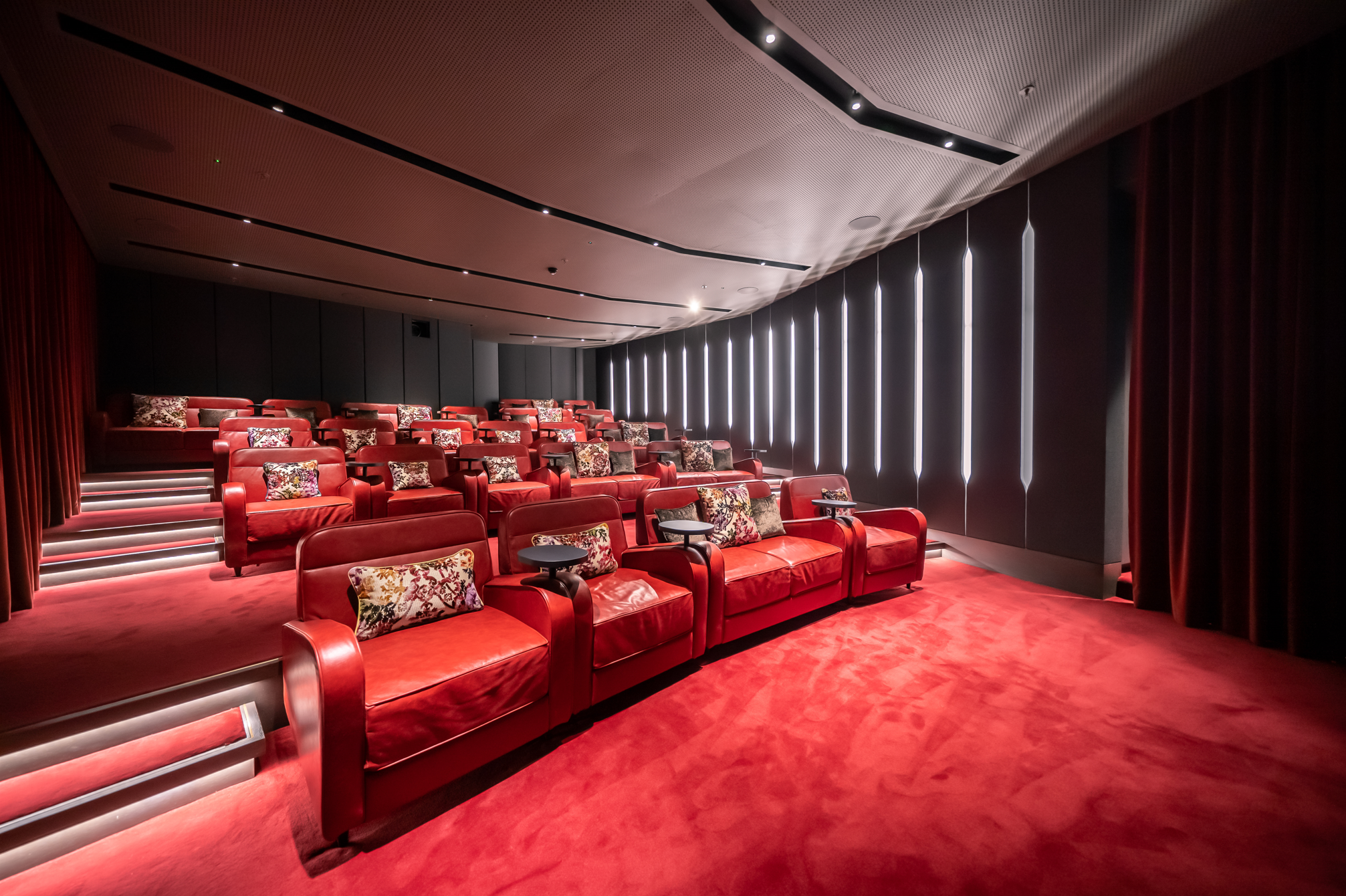 Lansha Group - UK Real Estate, UK Property Agency | One stop shop for buying and purchasing properties in the UK