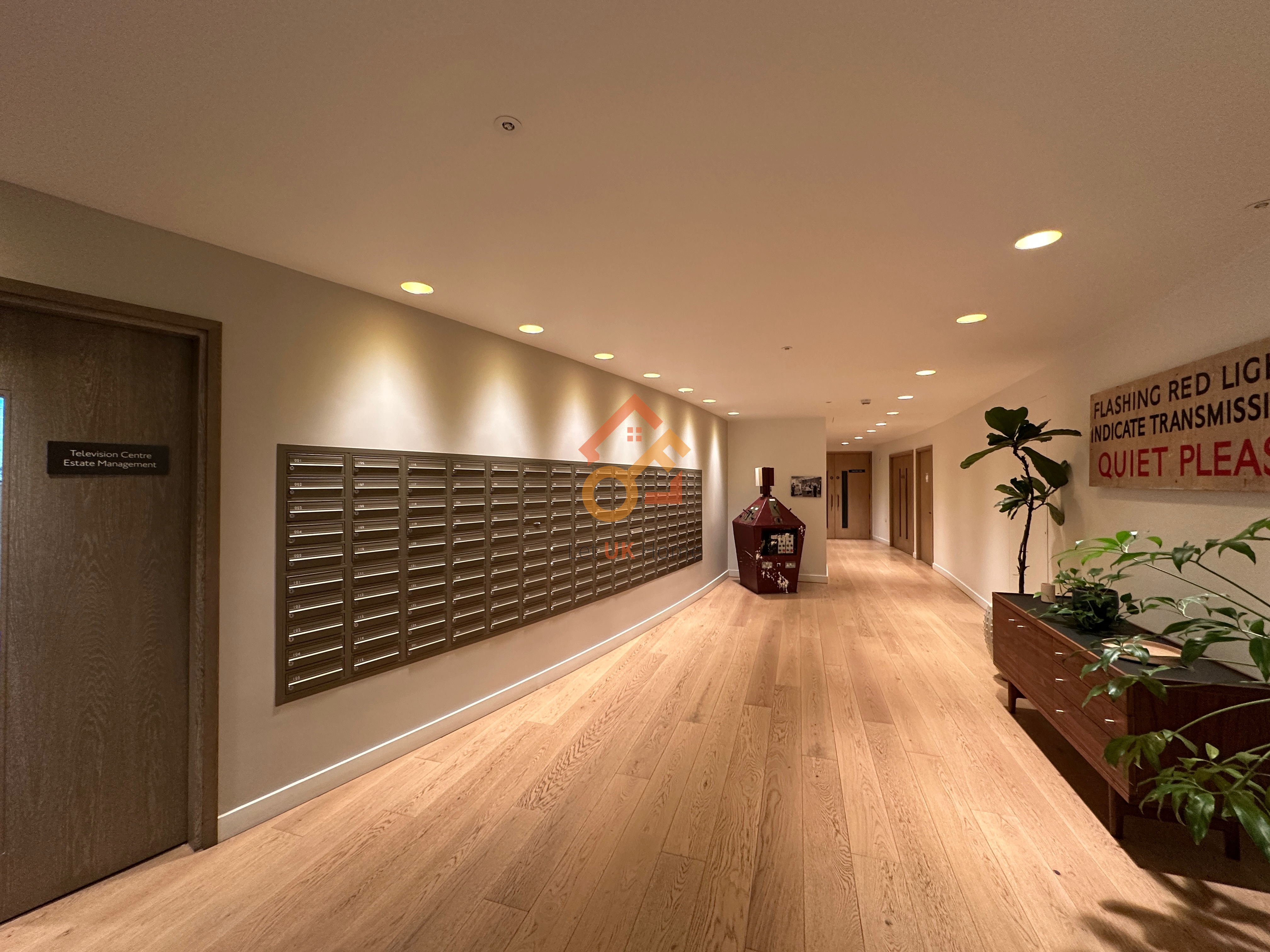 伦敦White City·2房·Wood Crescent 项目配套