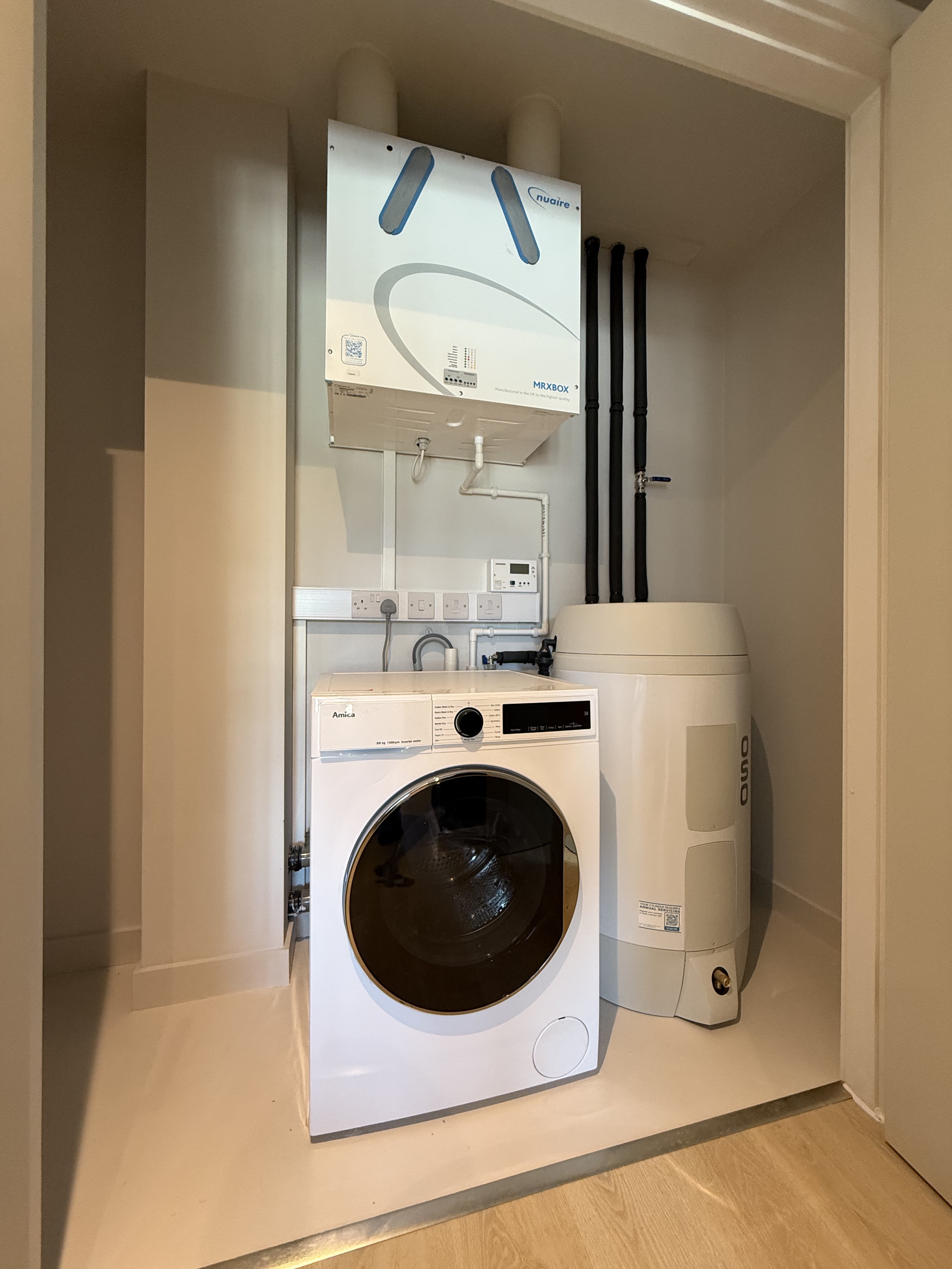 藍莎集團 - 英國樓盤、英國物業代理 | 英國買樓置業一站式服務