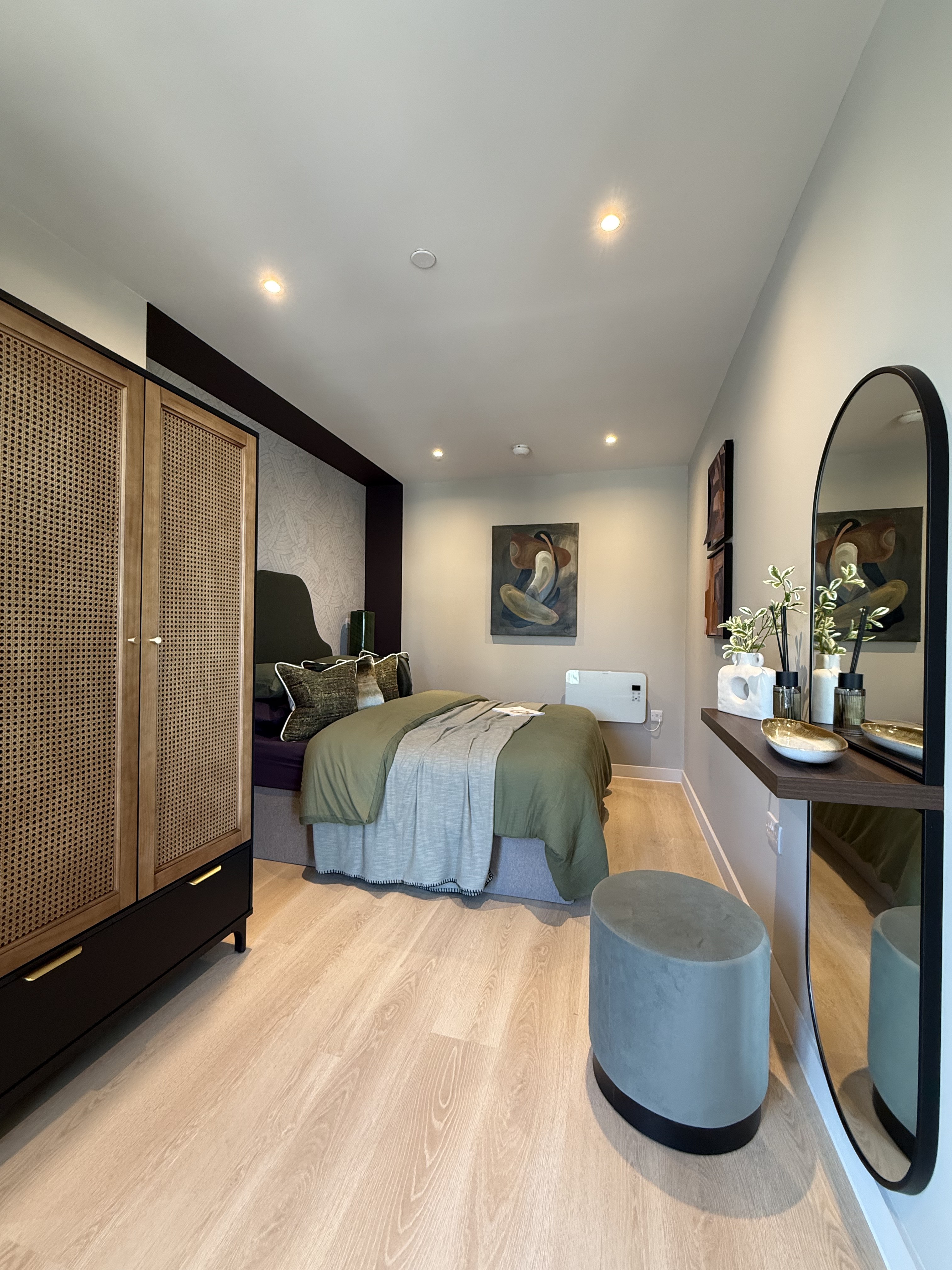 藍莎集團 - 英國樓盤、英國物業代理 | 英國買樓置業一站式服務