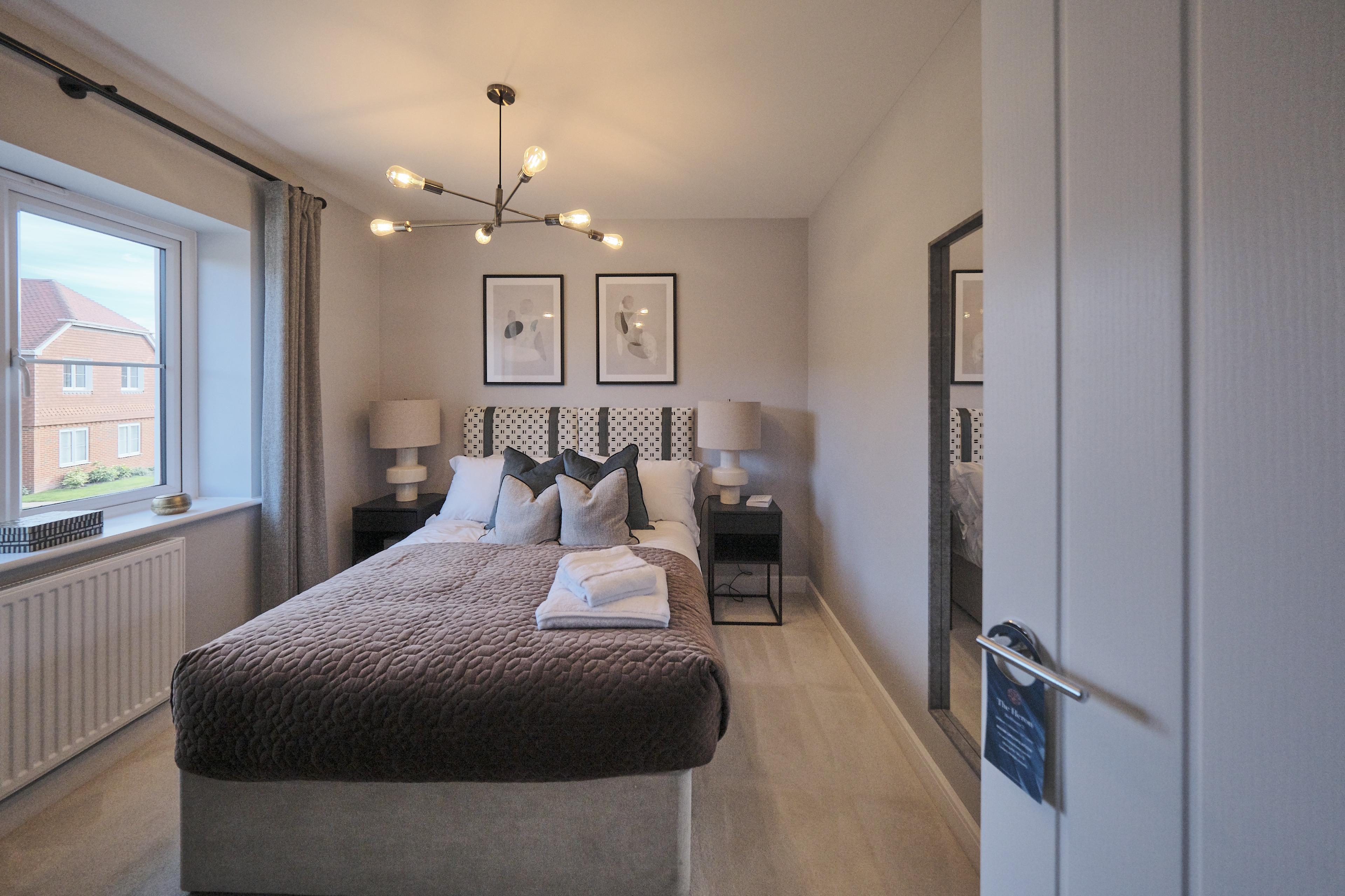 藍莎集團 - 英國樓盤、英國物業代理 | 英國買樓置業一站式服務