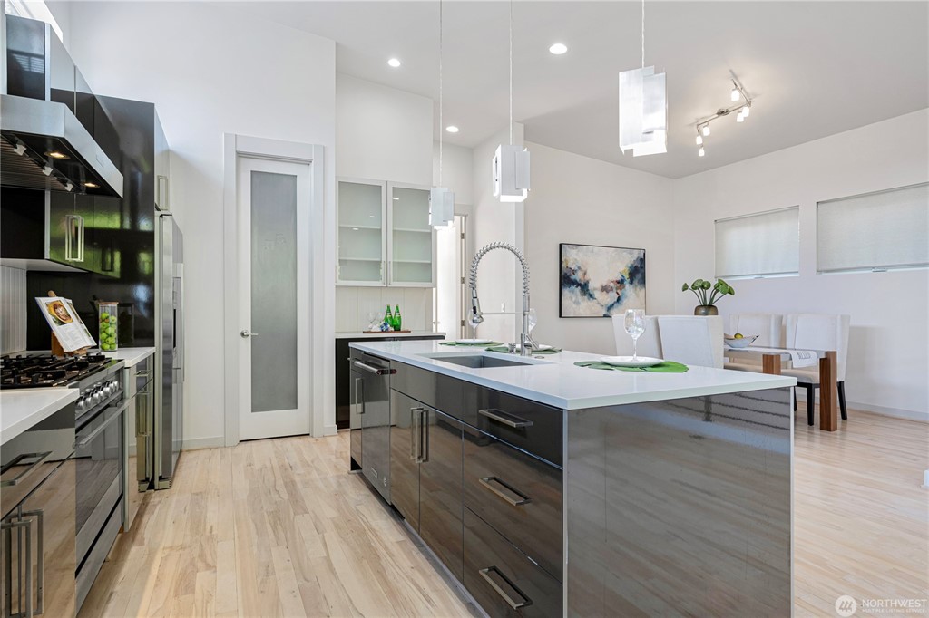 藍莎集團 | 英國置產一站式服務