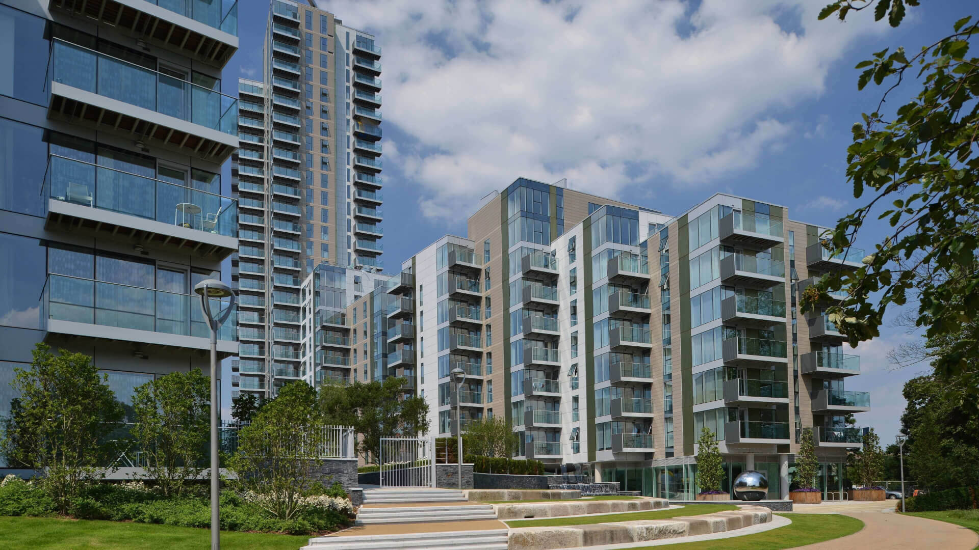 藍莎集團 - 英國樓盤、英國物業代理 | 英國買樓置業一站式服務